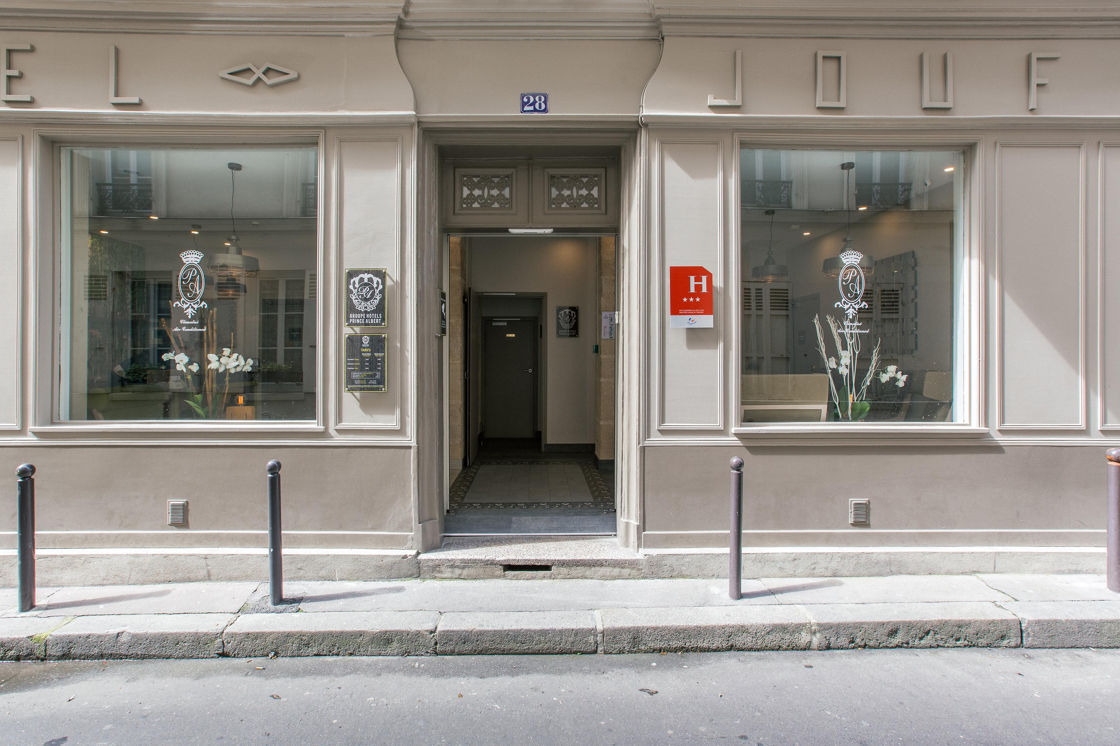Prince Albert Wagram Hotel Paris