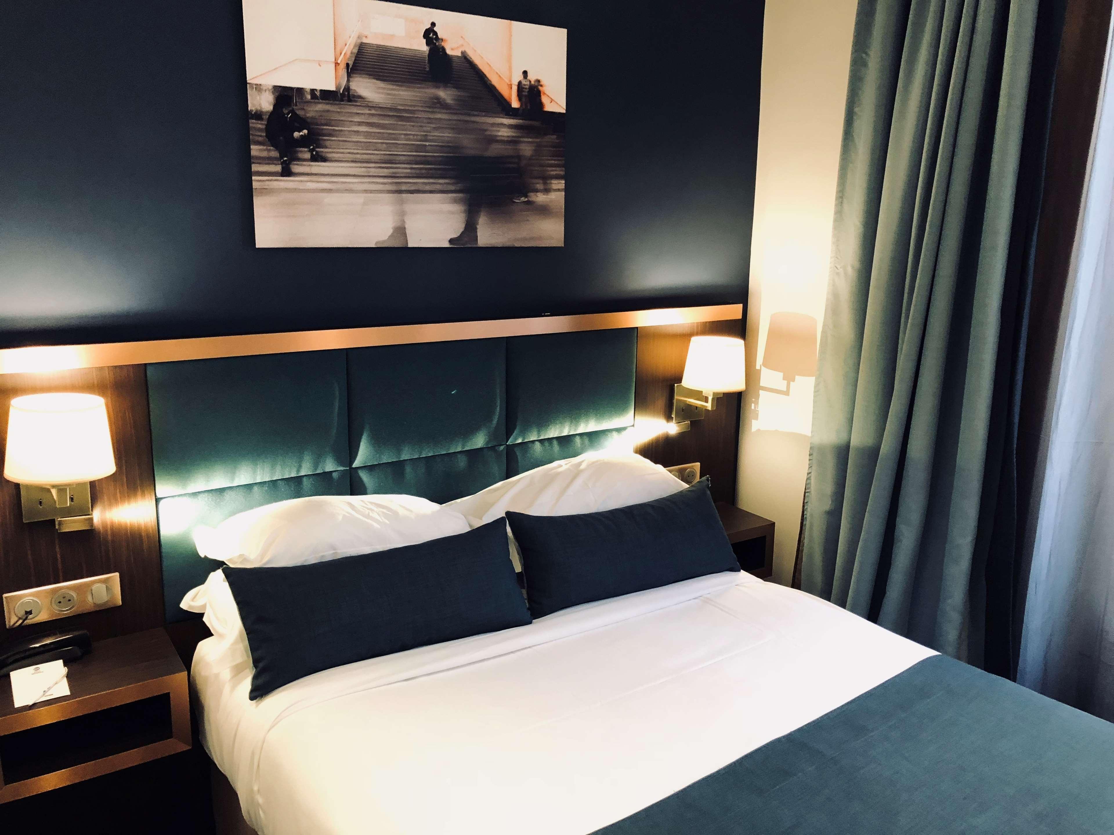 Western Empire Elysees Hotel 3*