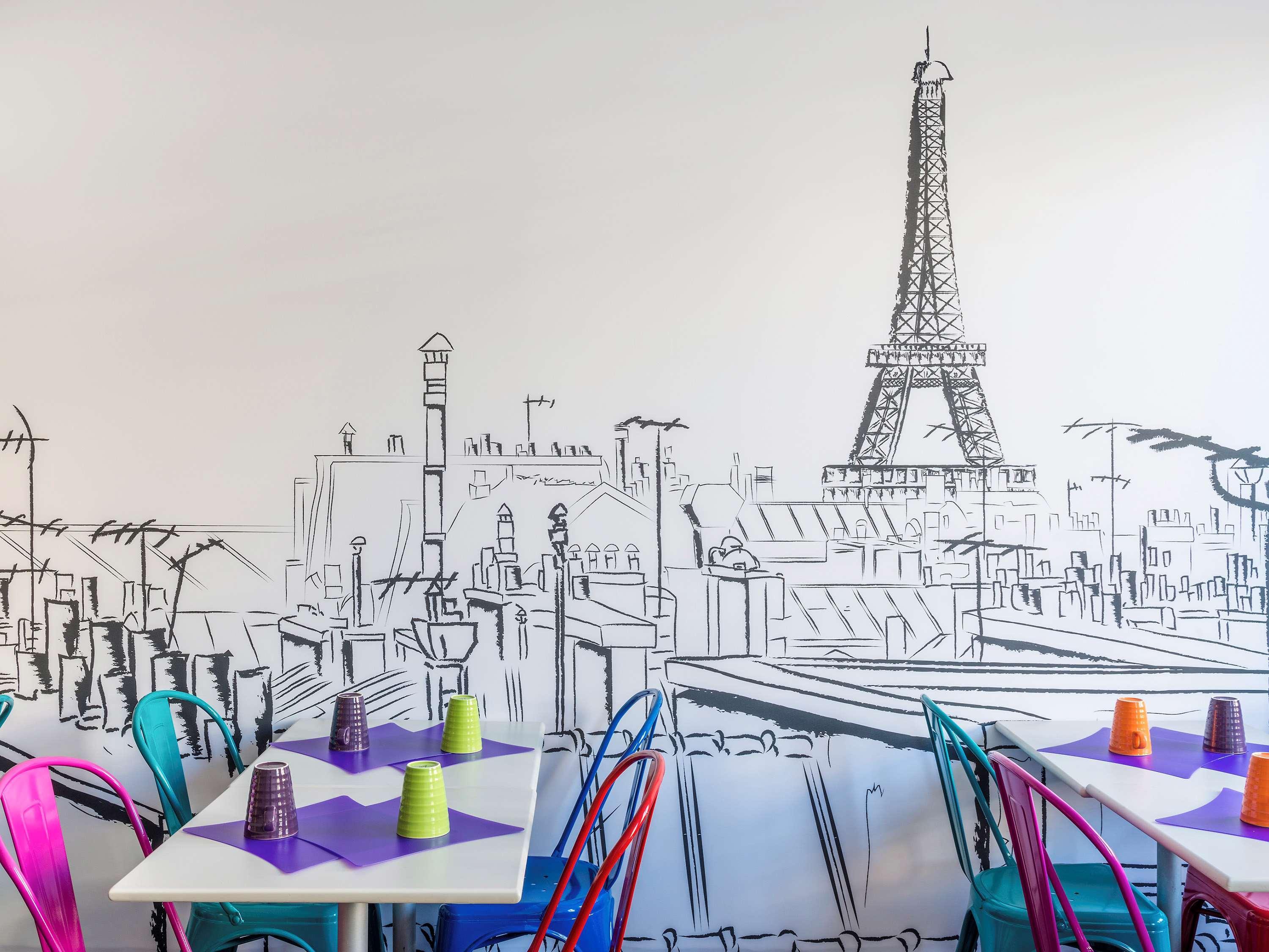 Ibis Styles Eiffel Cambronne Hotel