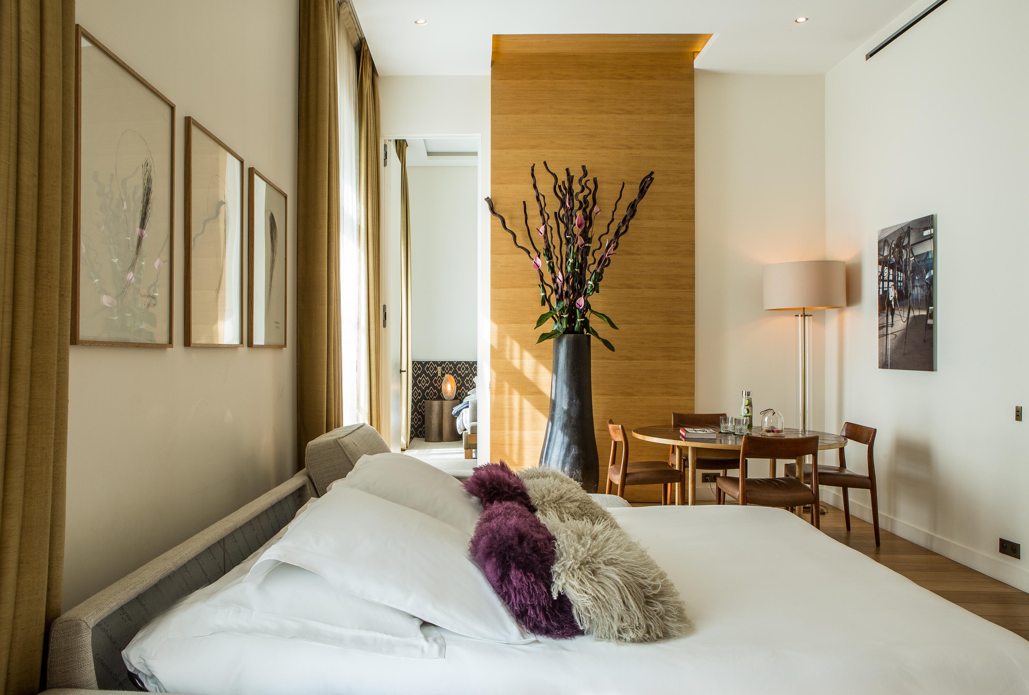 Marignan Champs-elysées Hotel Paris