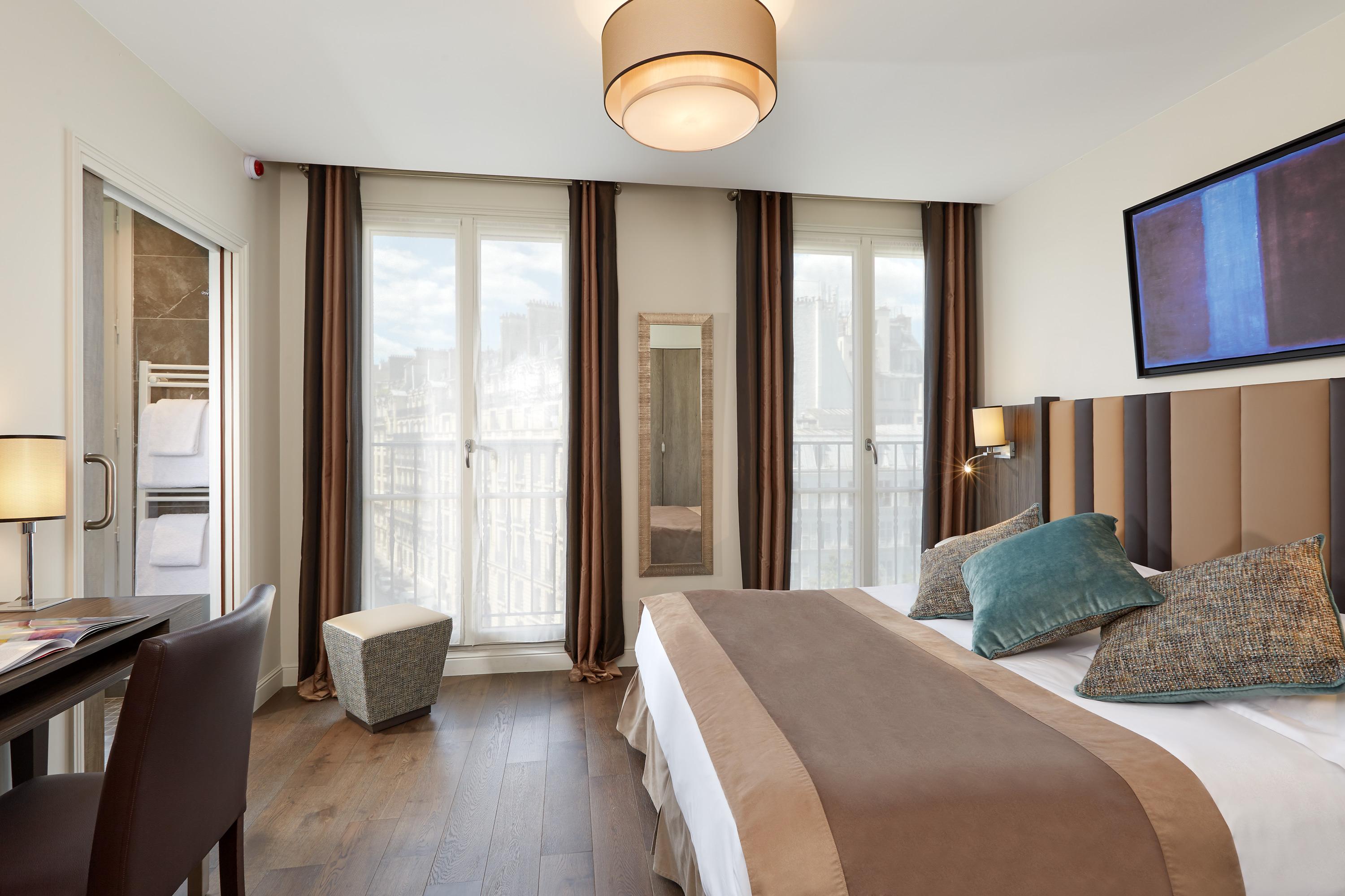 Regence Etoile Hotel Paris