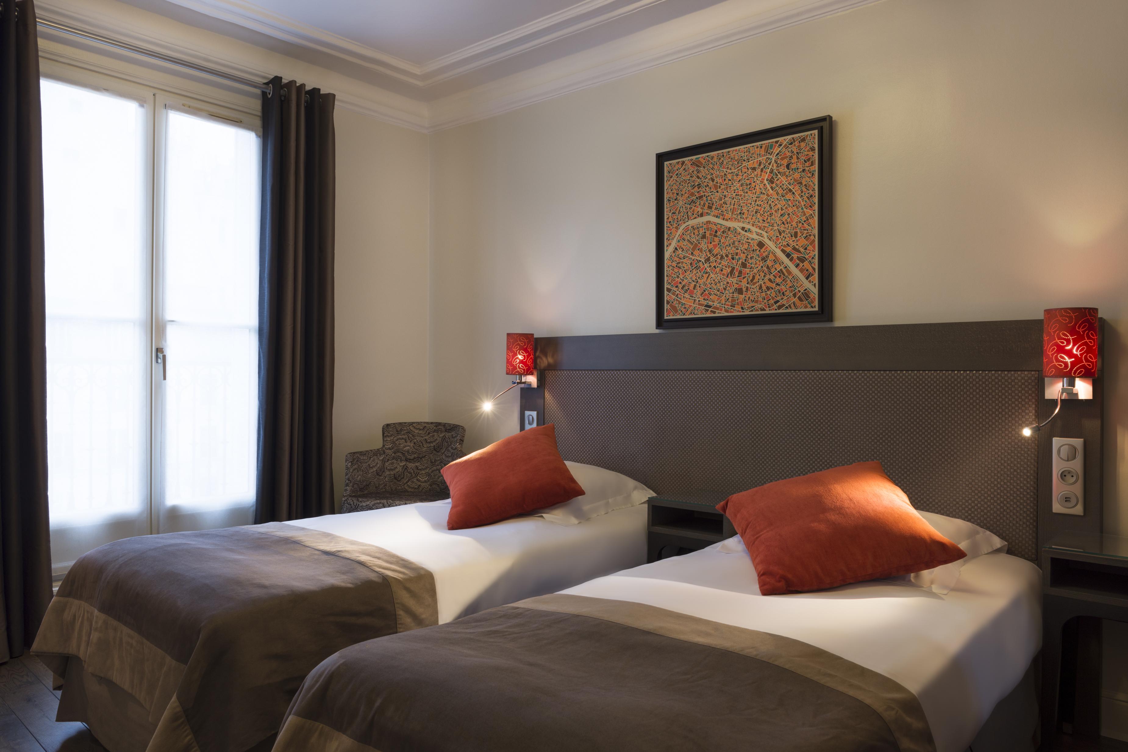Regence Etoile Hotel Paris