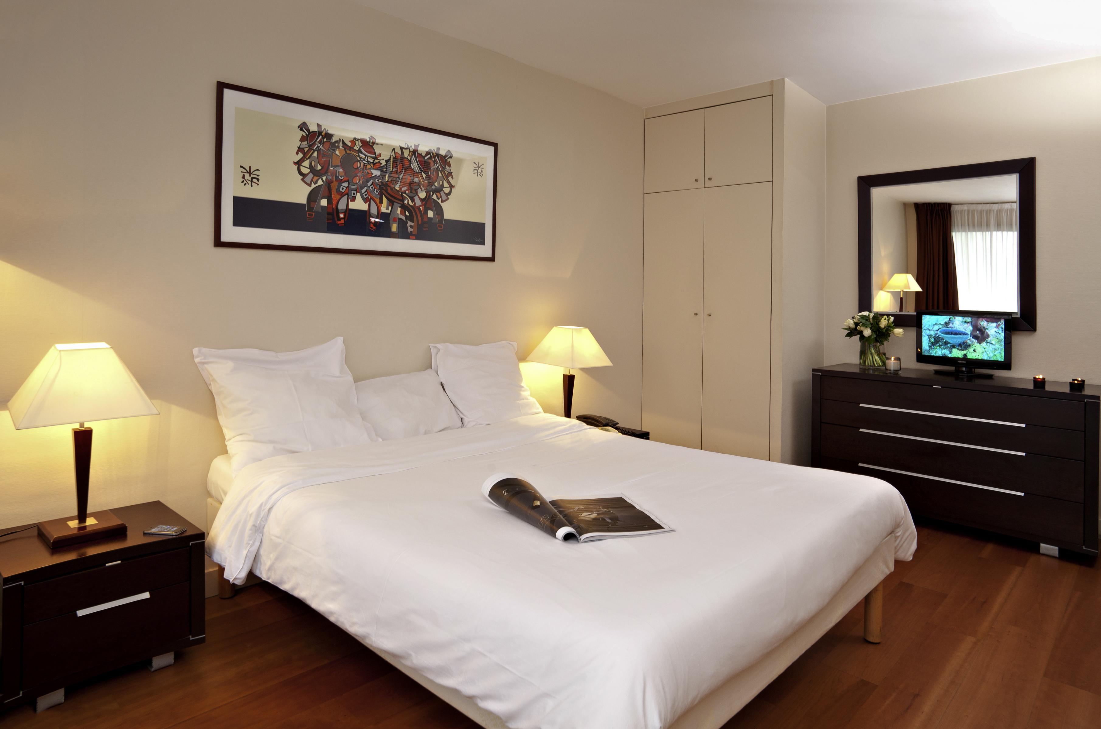 Adagio Access Tour Eiffel St Charles 3*