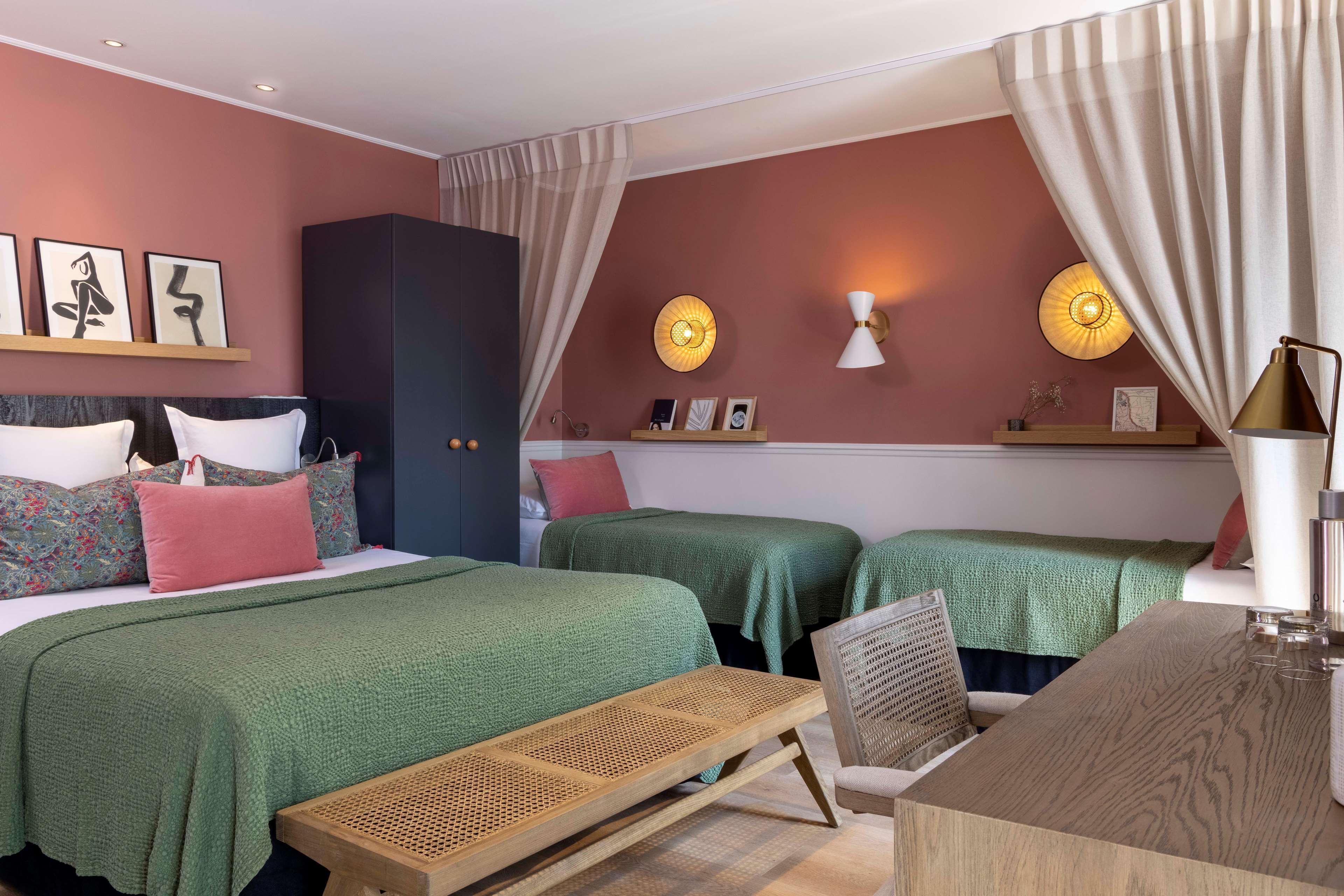 Le Petit Beaumarchais & 4*