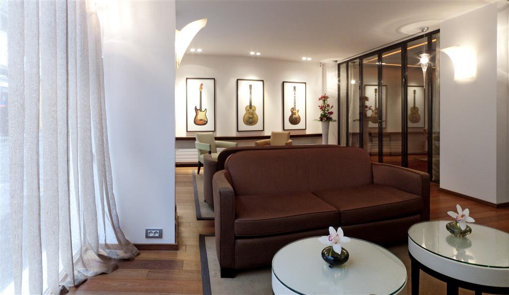Hotel Le Colisée Paris