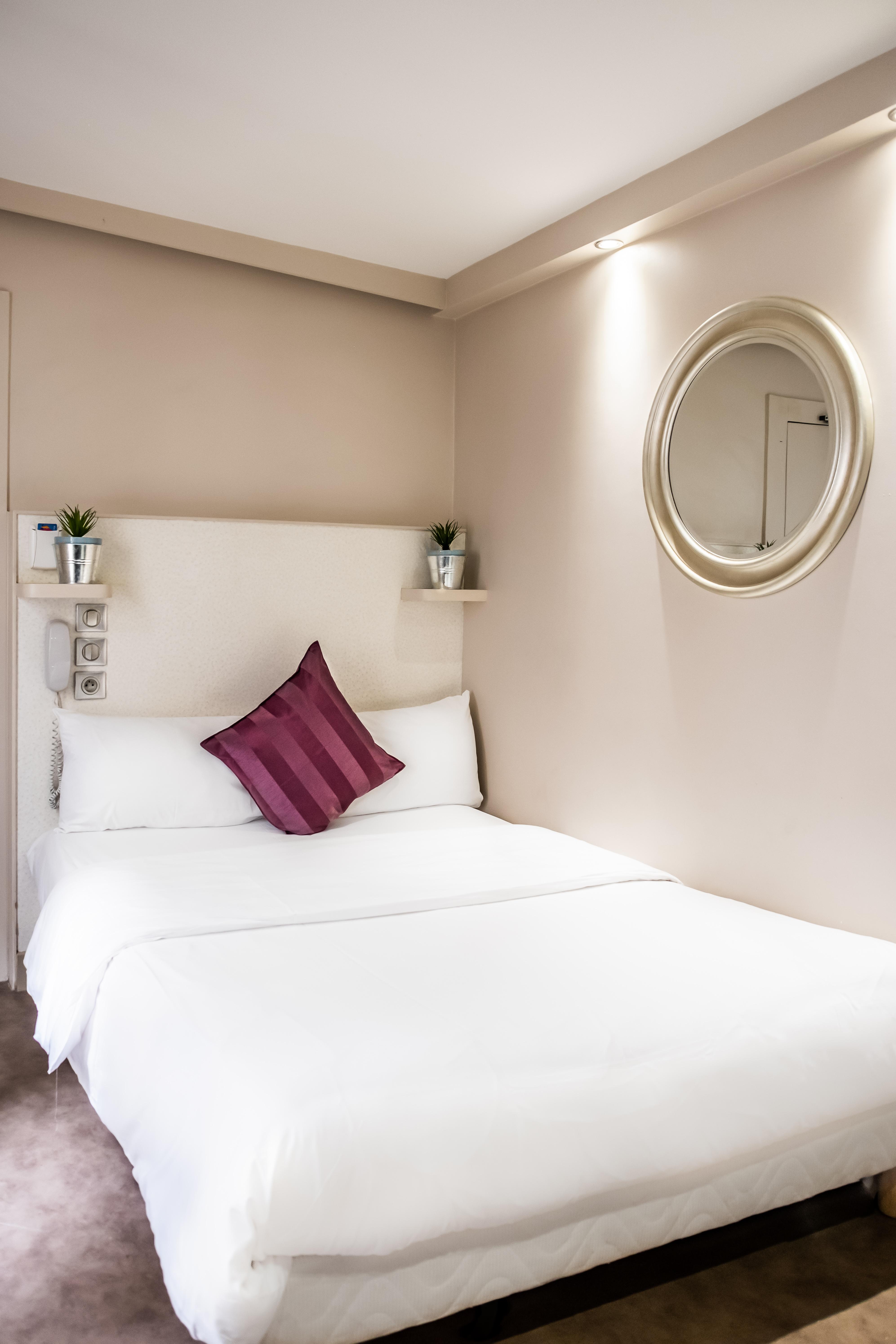 Nation Montmartre Hotel Paris
