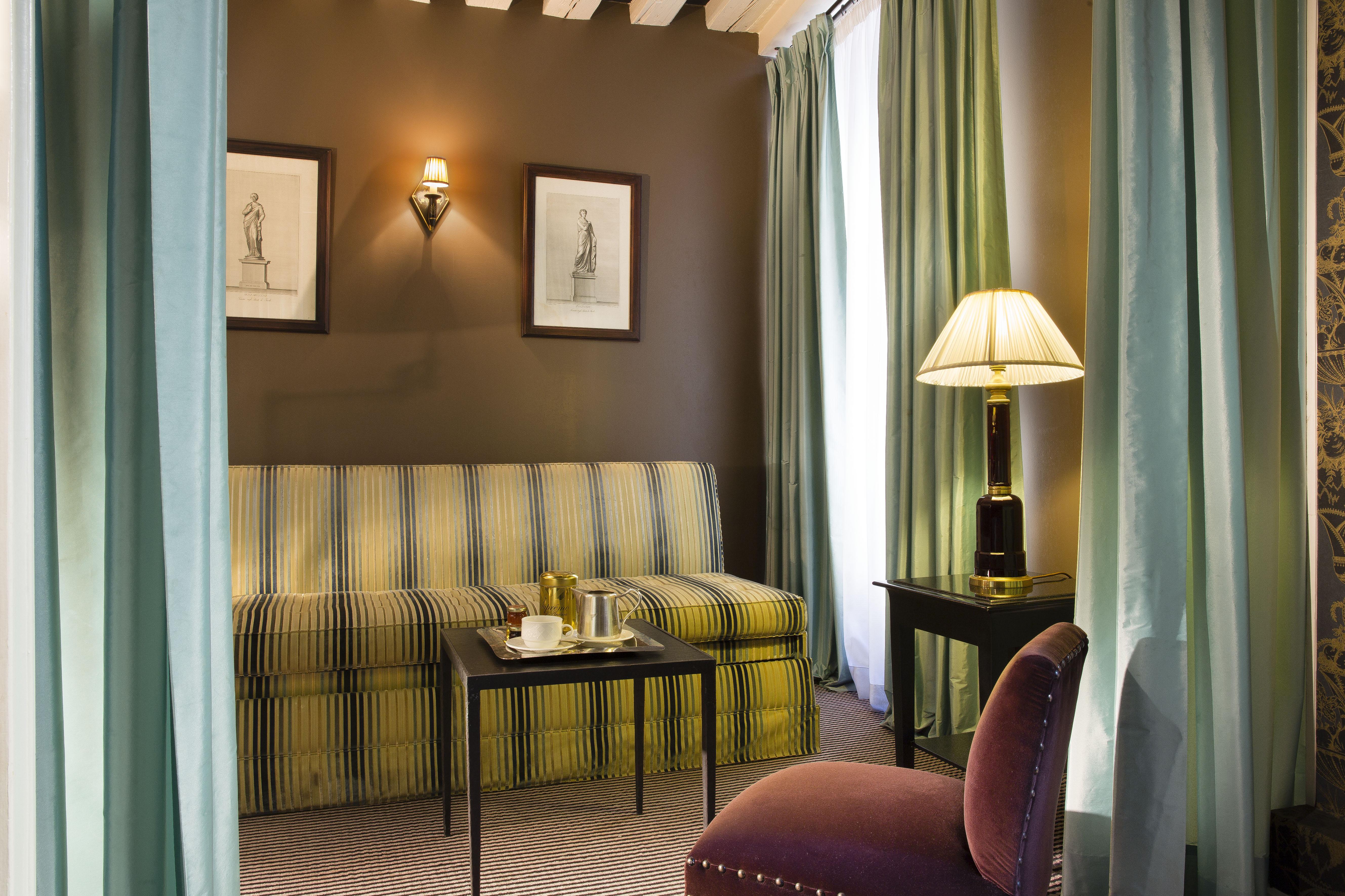 Des Arts Hotel