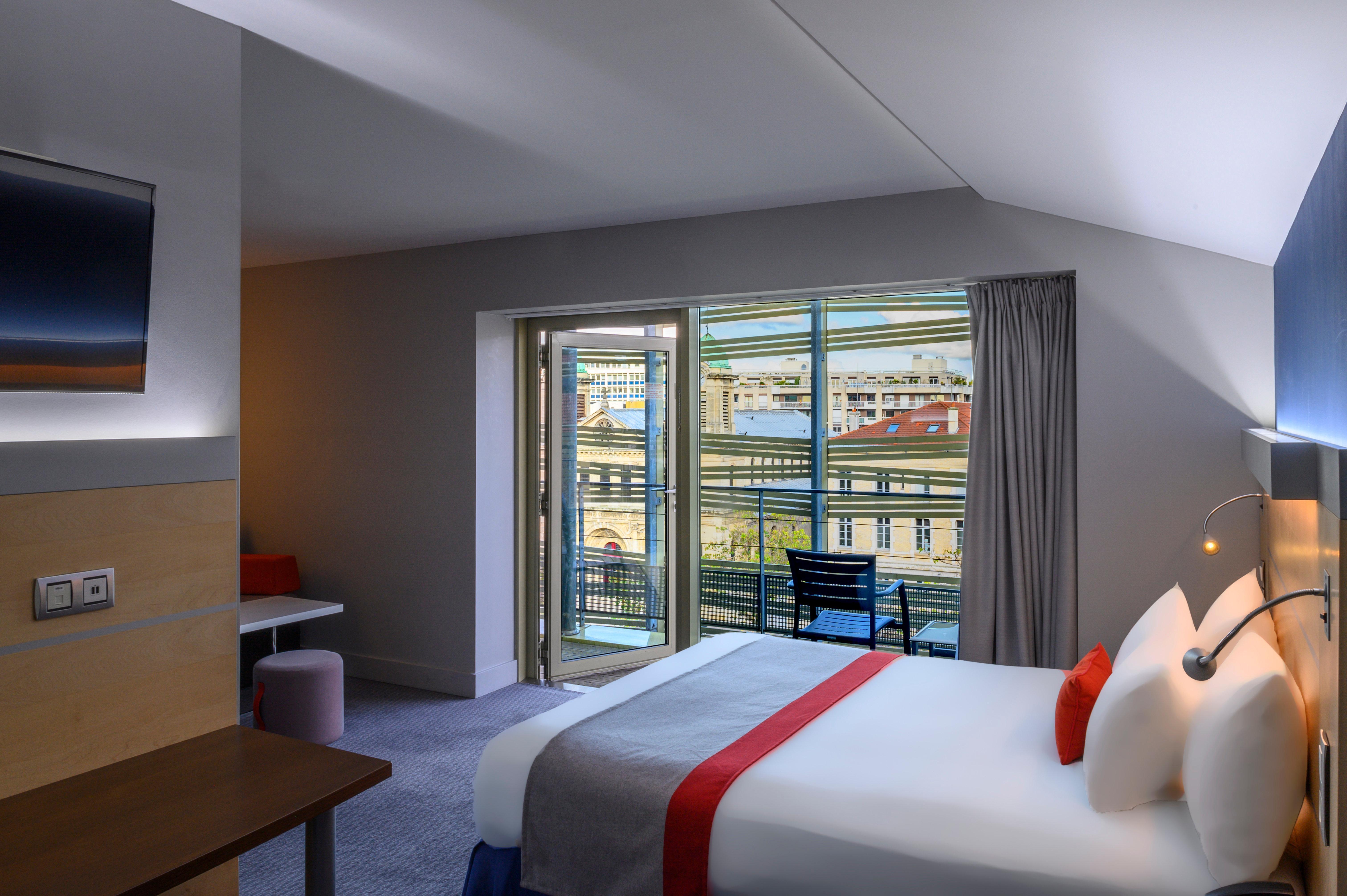 Express Paris-canal De La By Ihg 3* Paris