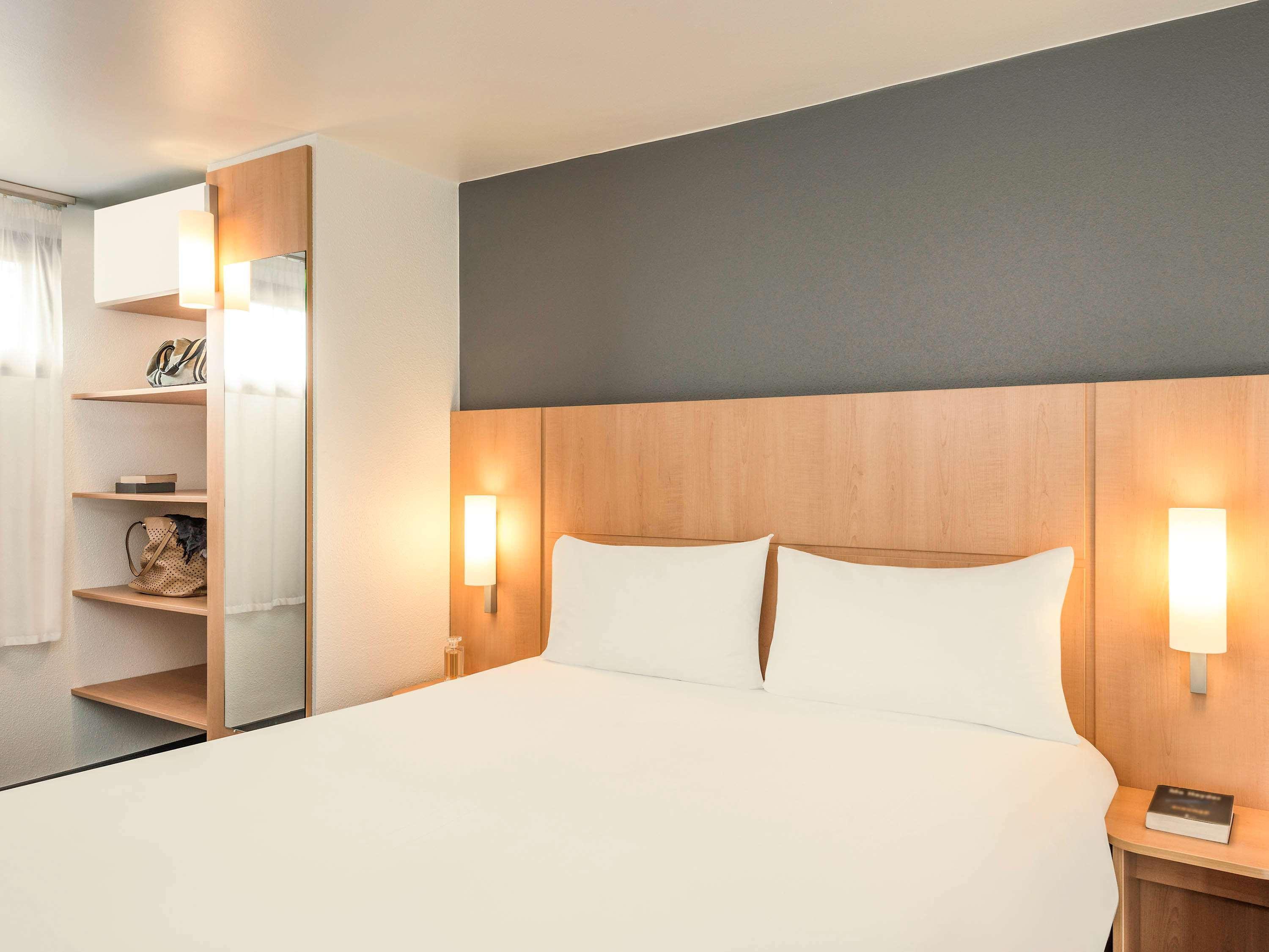 Ibis Bastille Faubourg St Antoine Hotel 3*
