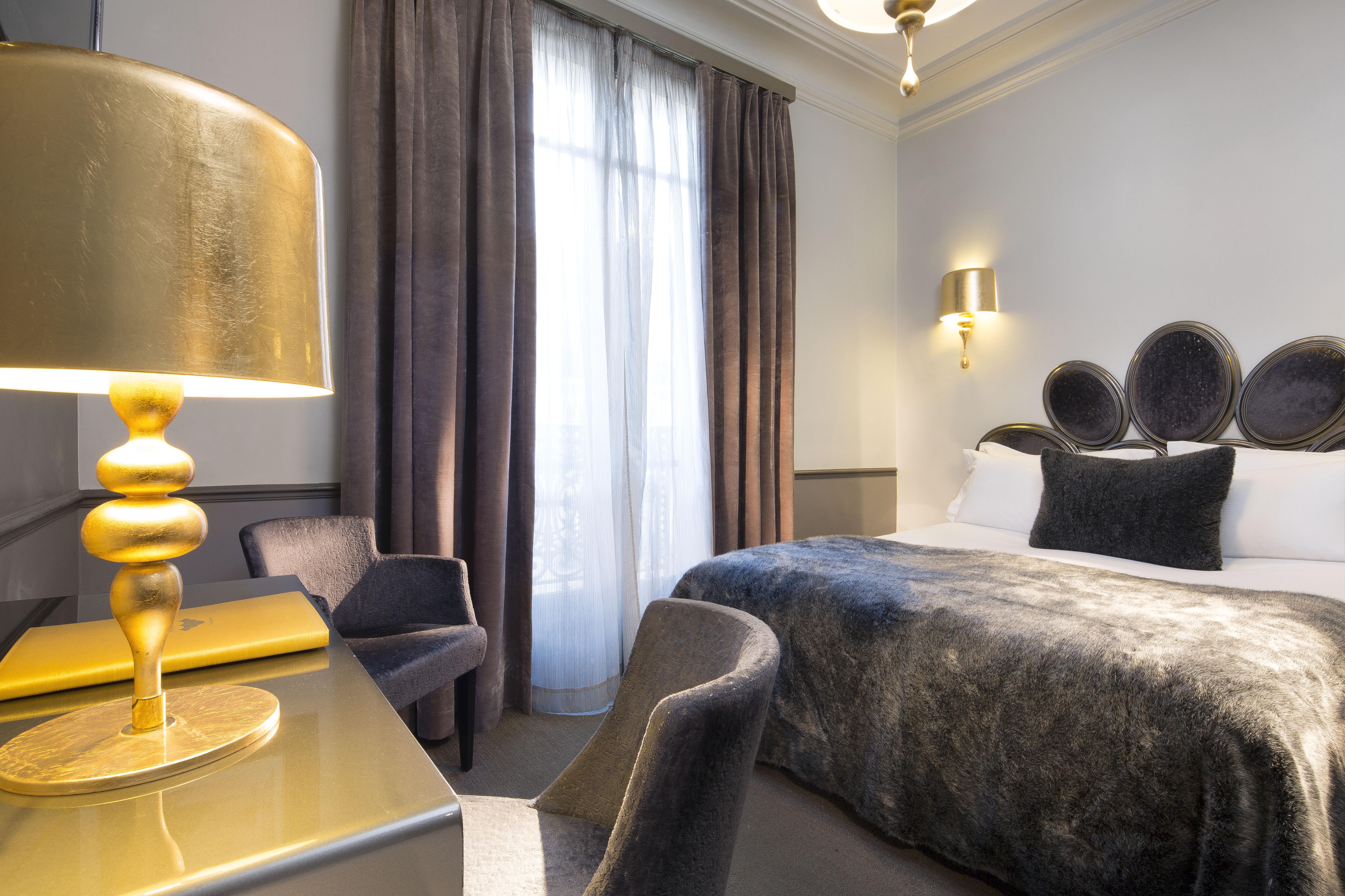 Lumen Louvre Hotel