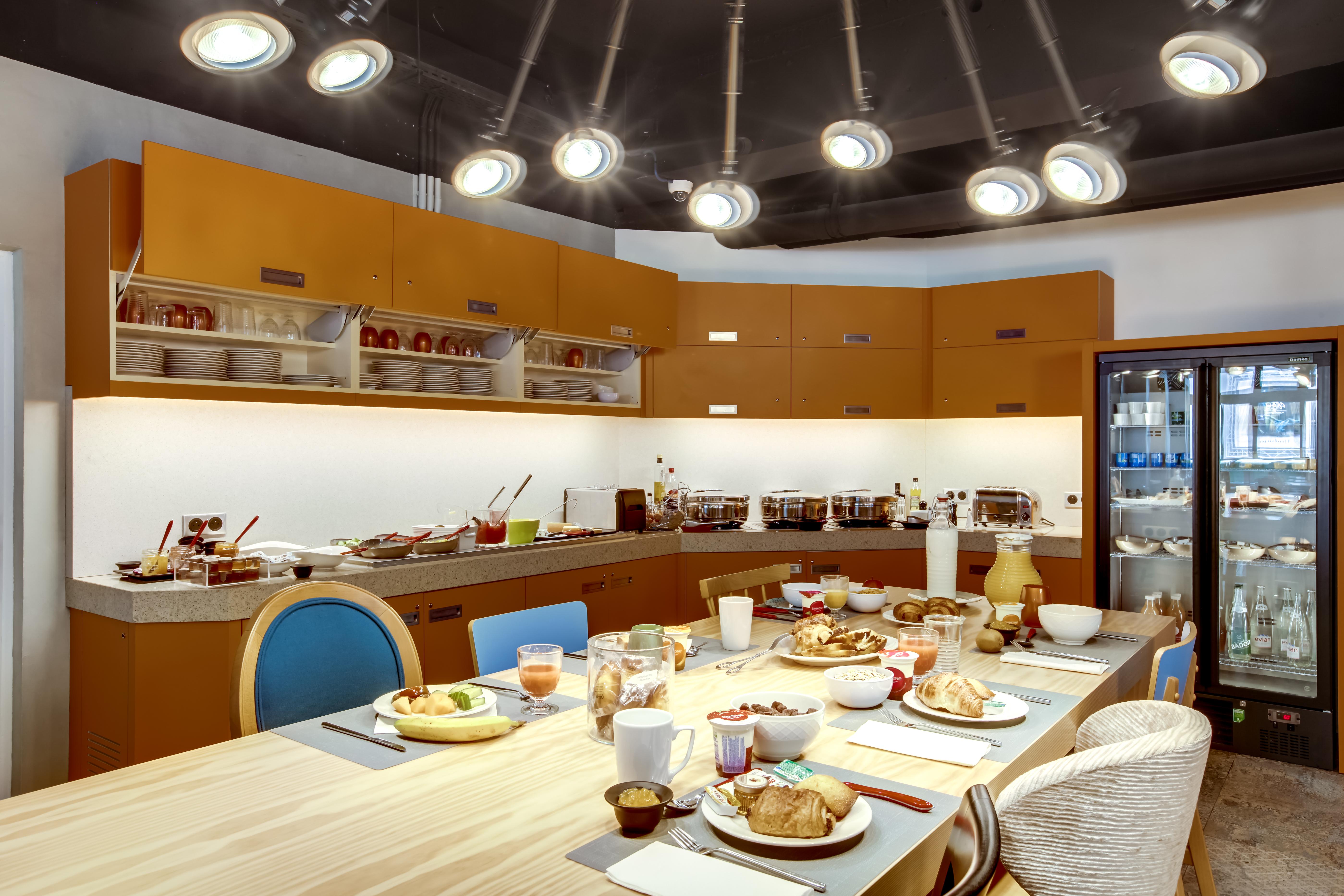 Mercure Centre Gare Montparnasse Paris