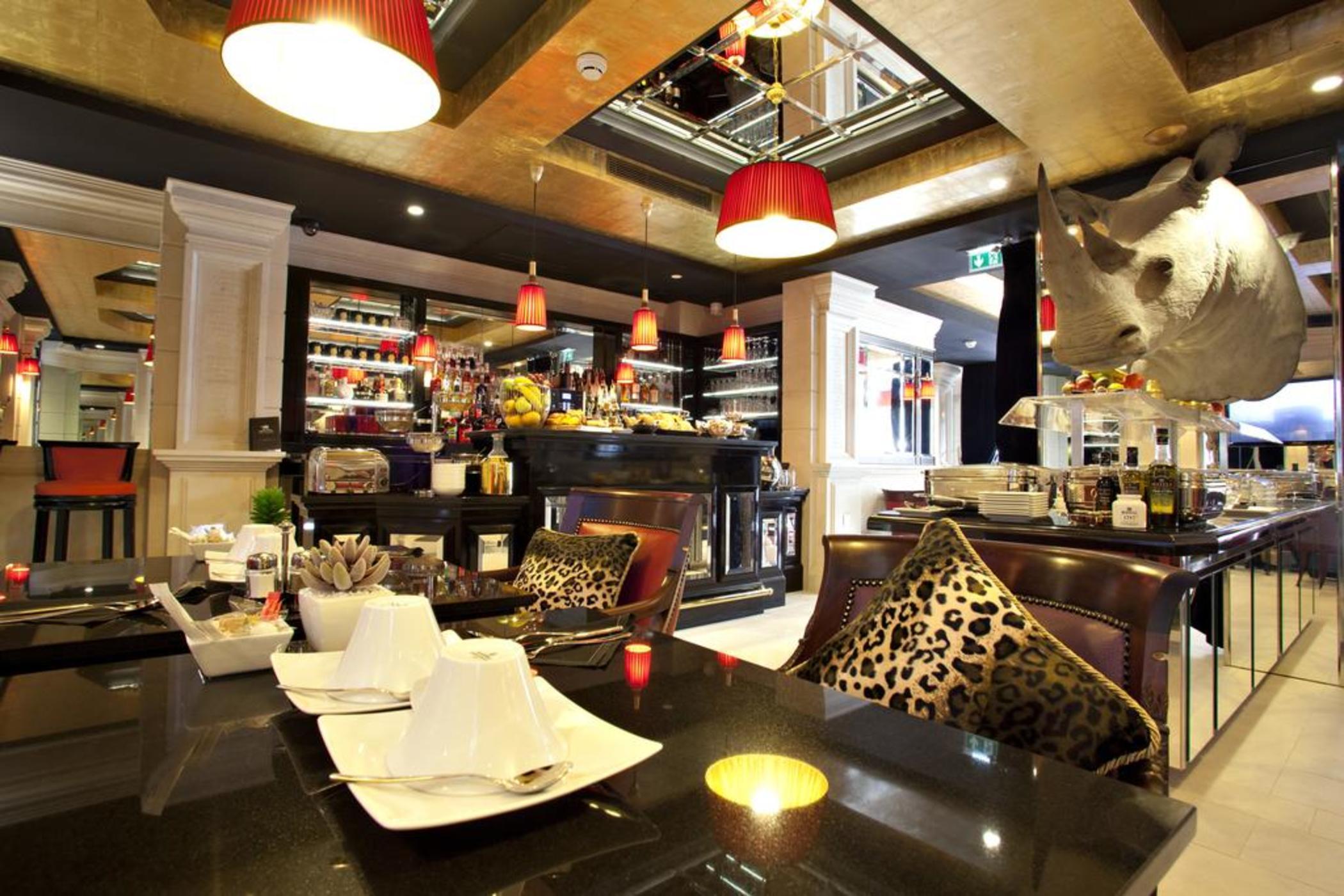 Maison Albar- Le Champs-elysees