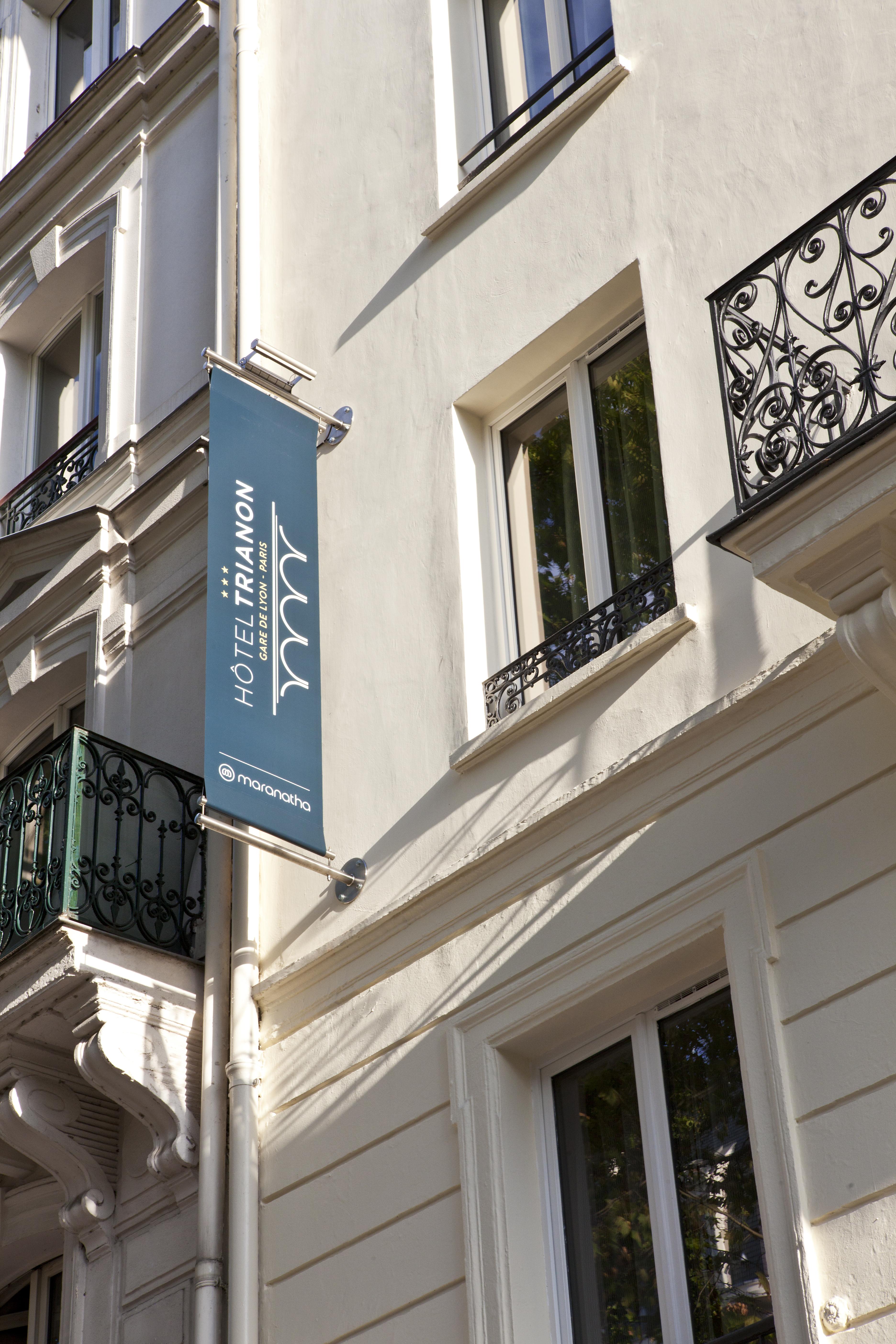 Hotel Trianon Gare De Lyon 3*