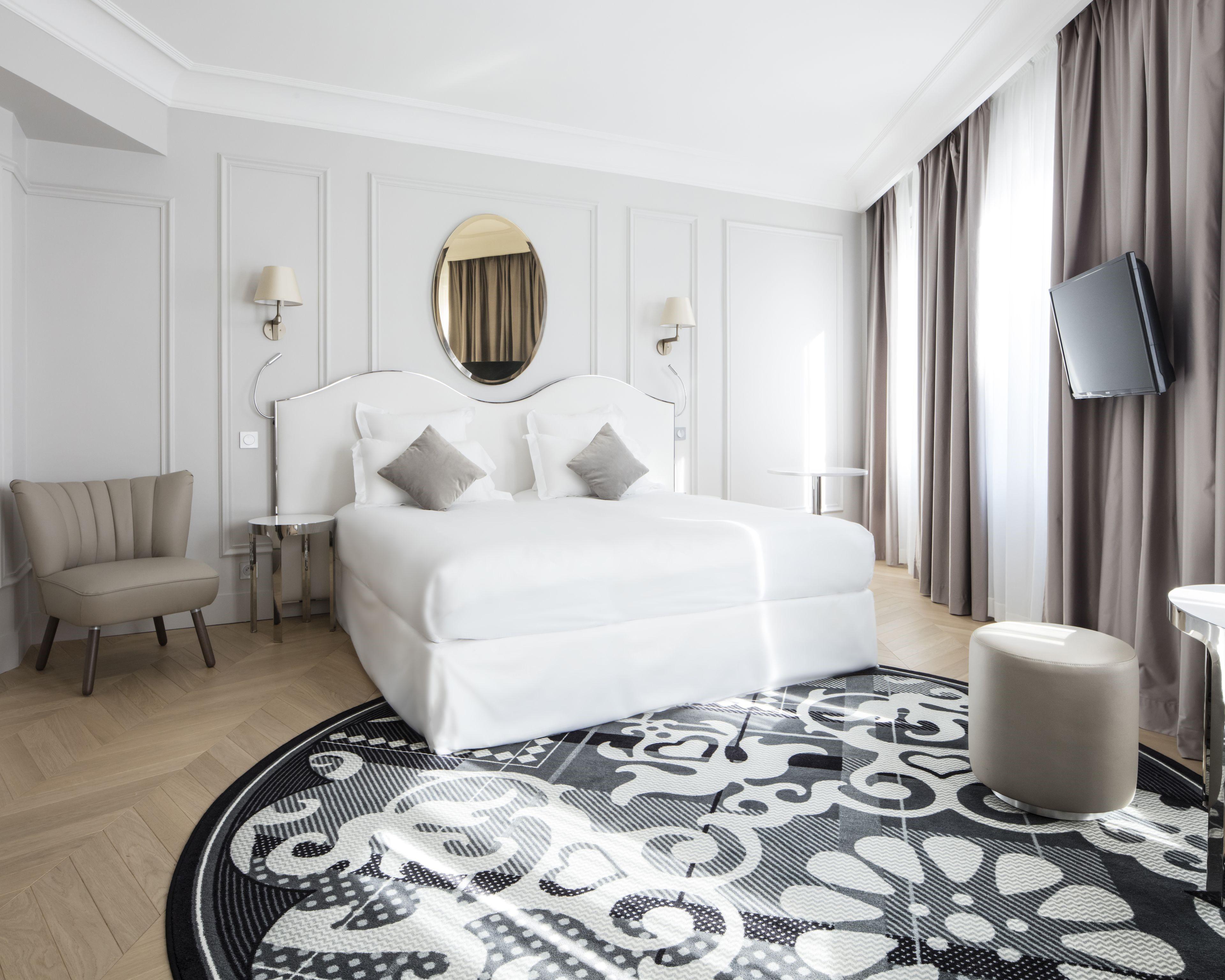Maison Pigalle Paris