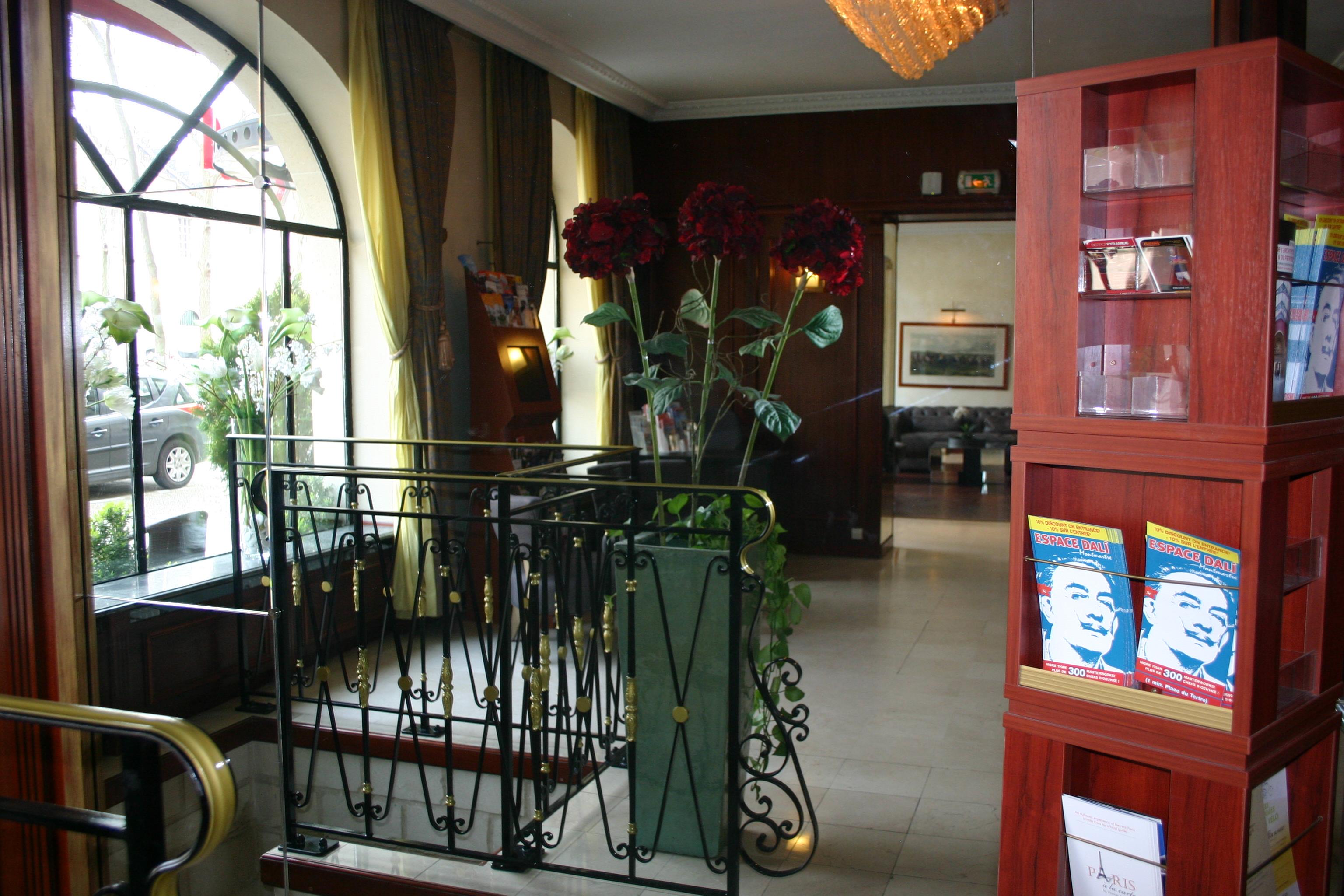 Derby Eiffel Hotel 3*