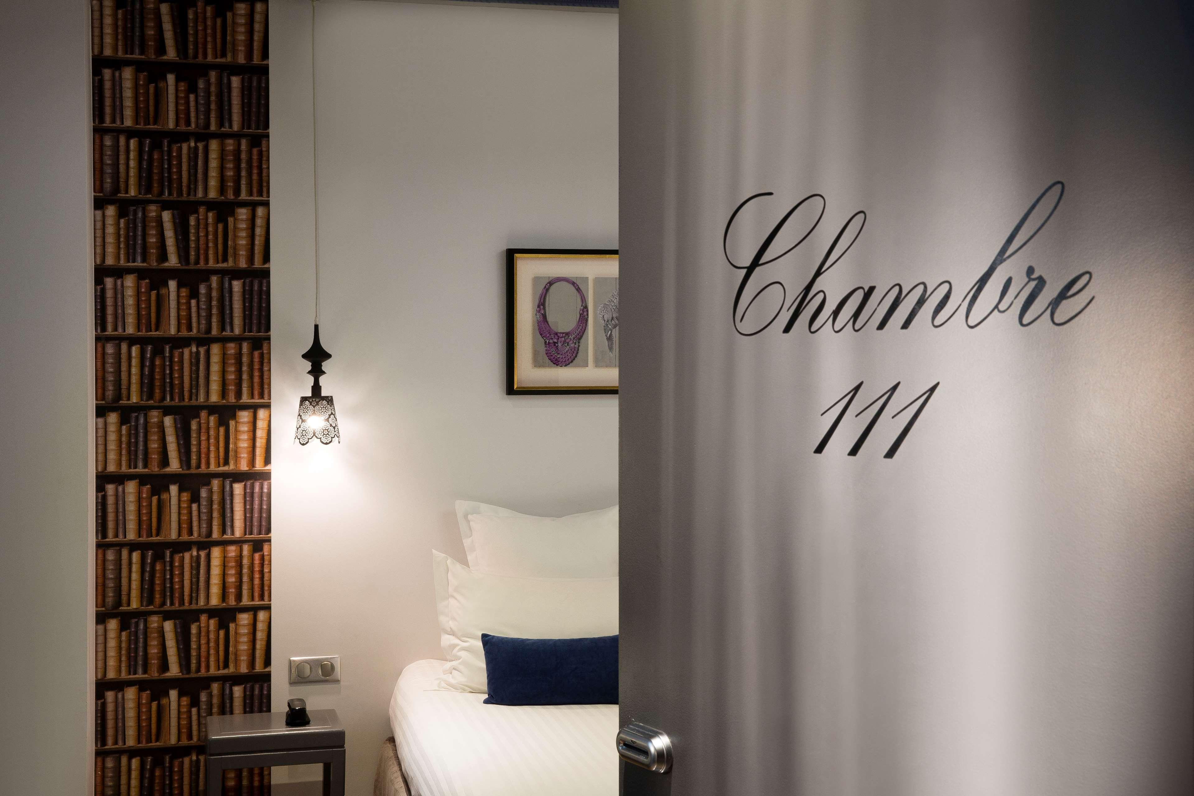 Mademoiselle Hotel Paris