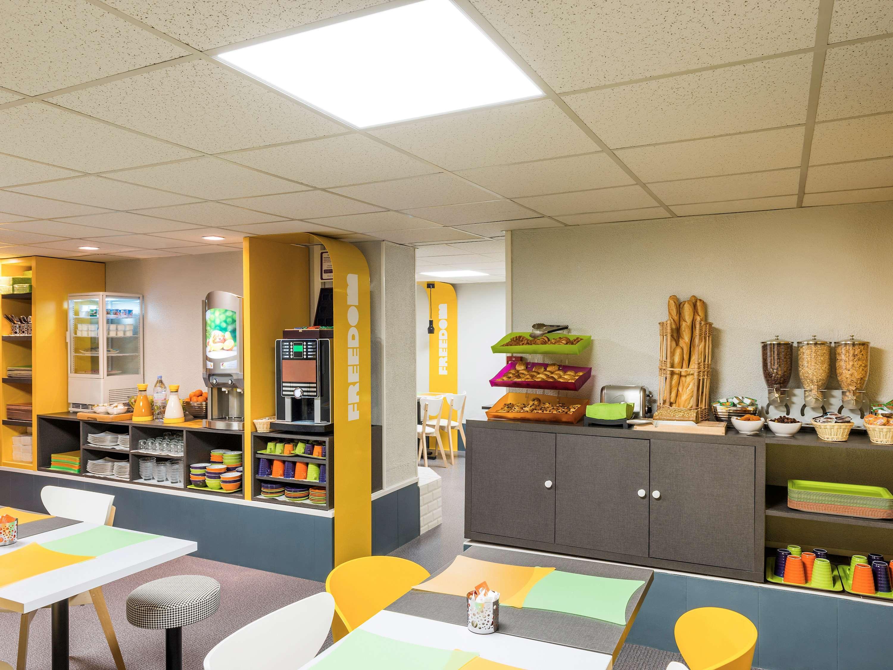 Ibis Styles Crimée La 3*