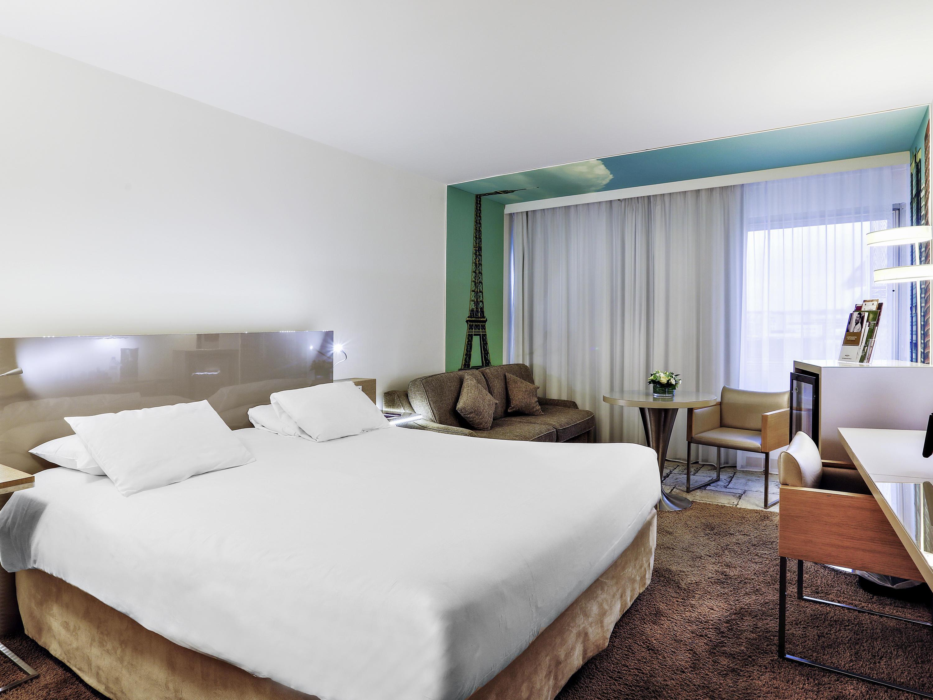 Hotel Mercure Vaugirard Porte De Versailles 4*