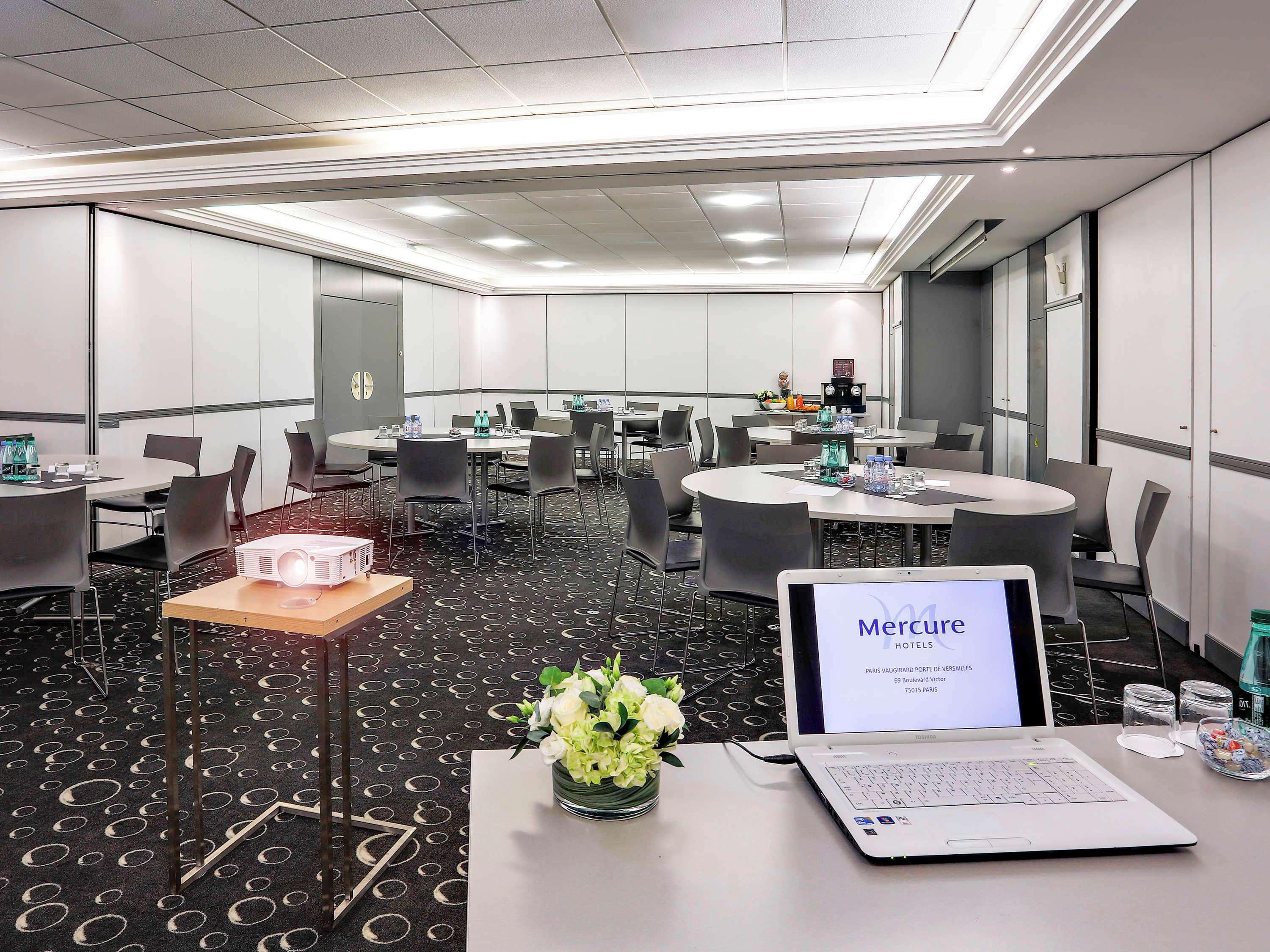 Mercure Vaugirard Porte De Versailles Hotel