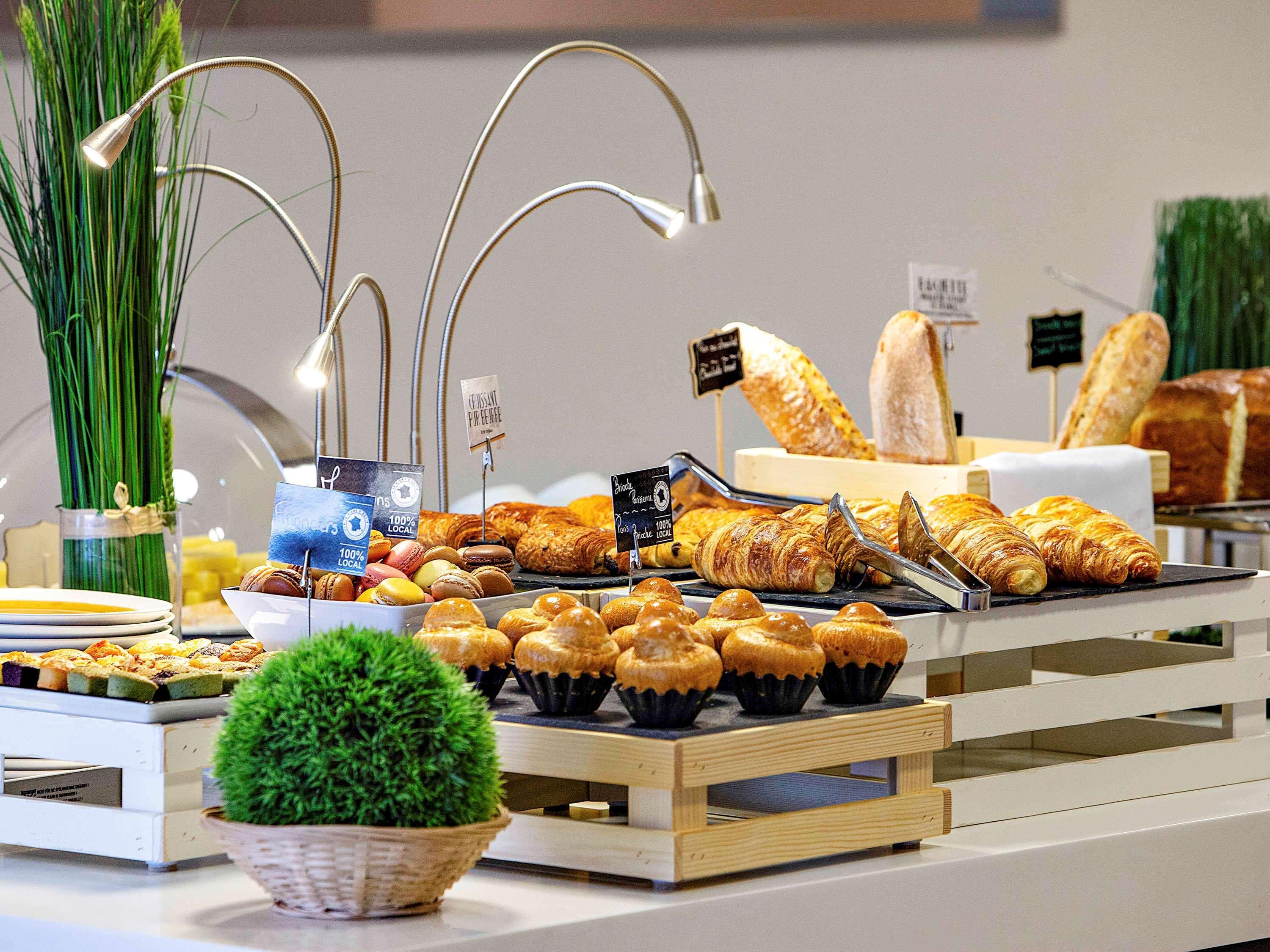 Mercure Vaugirard Porte De Versailles Hotel Paris