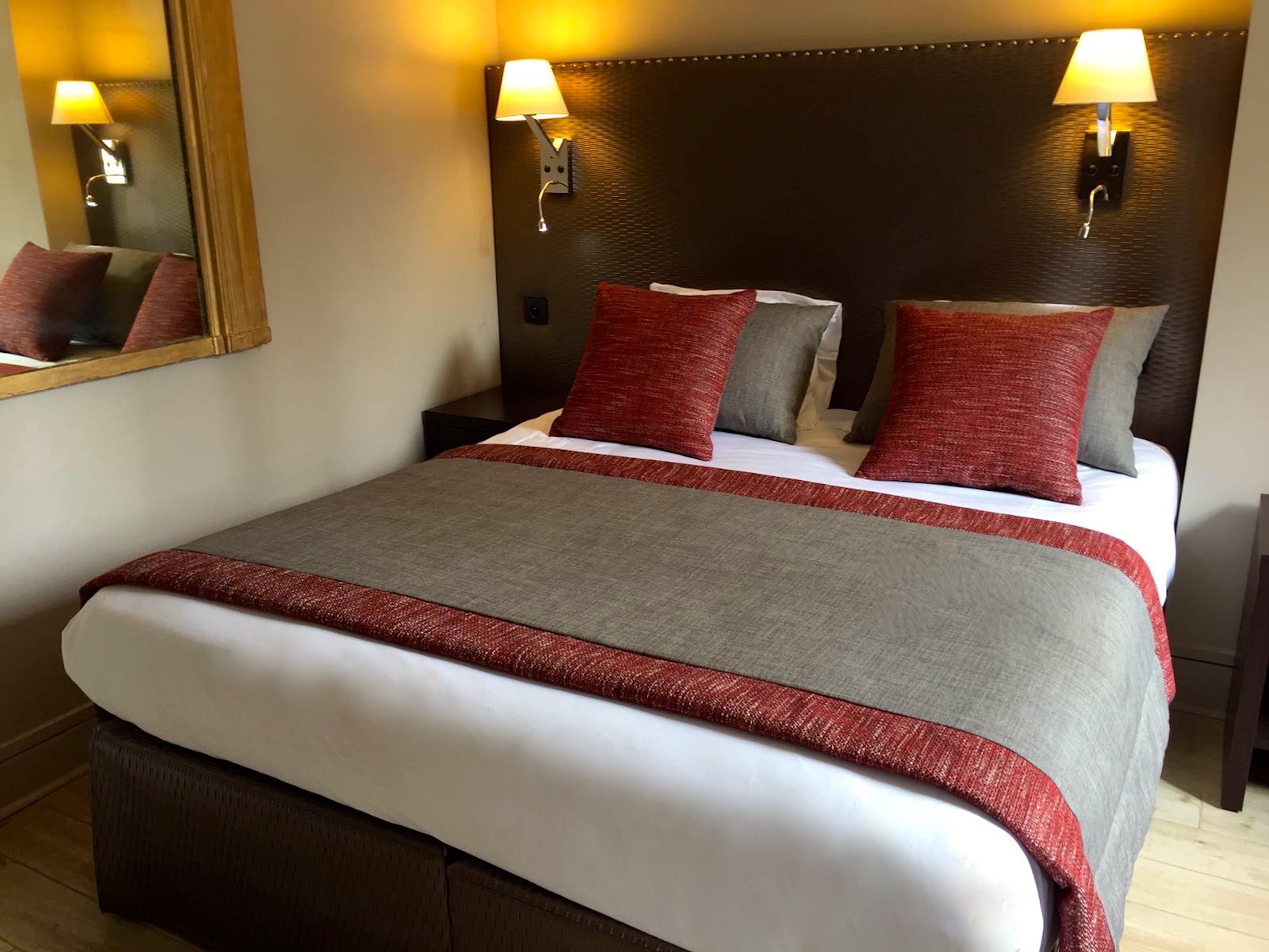 Hotel Migny Opéra Montmartre Paris
