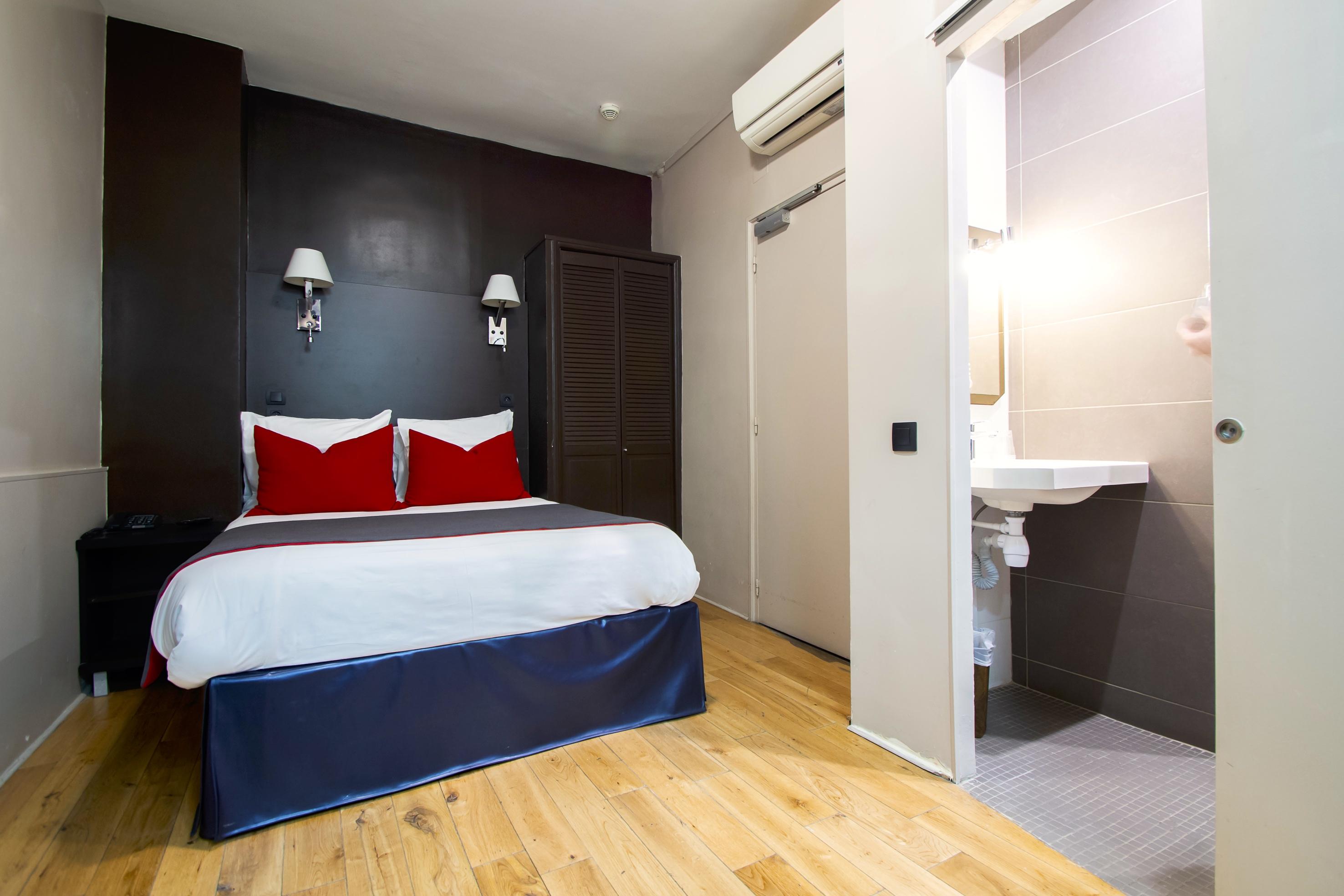 Migny Opéra Montmartre Hotel 3*