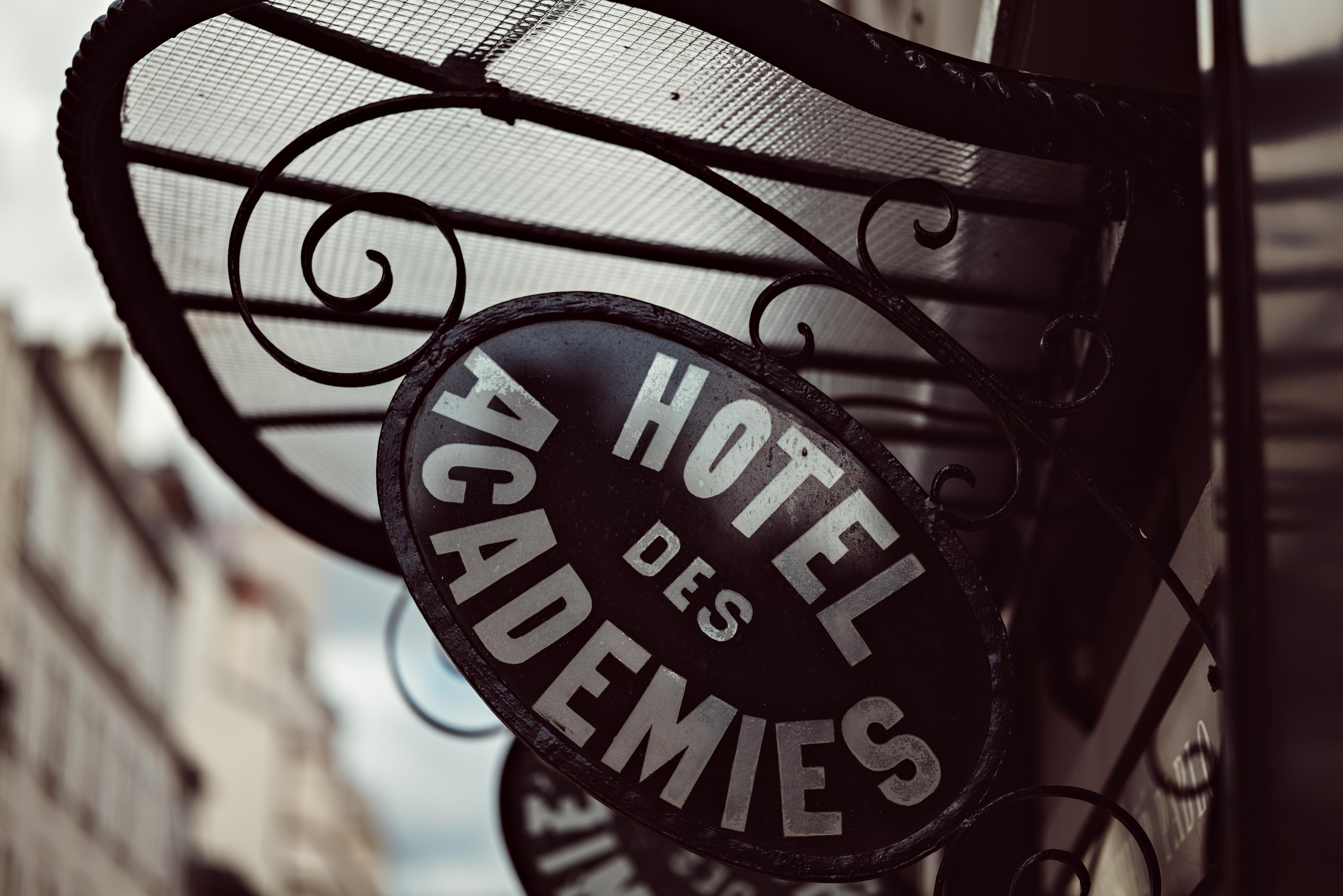 Hotel Des Académies Et Des Arts Paris