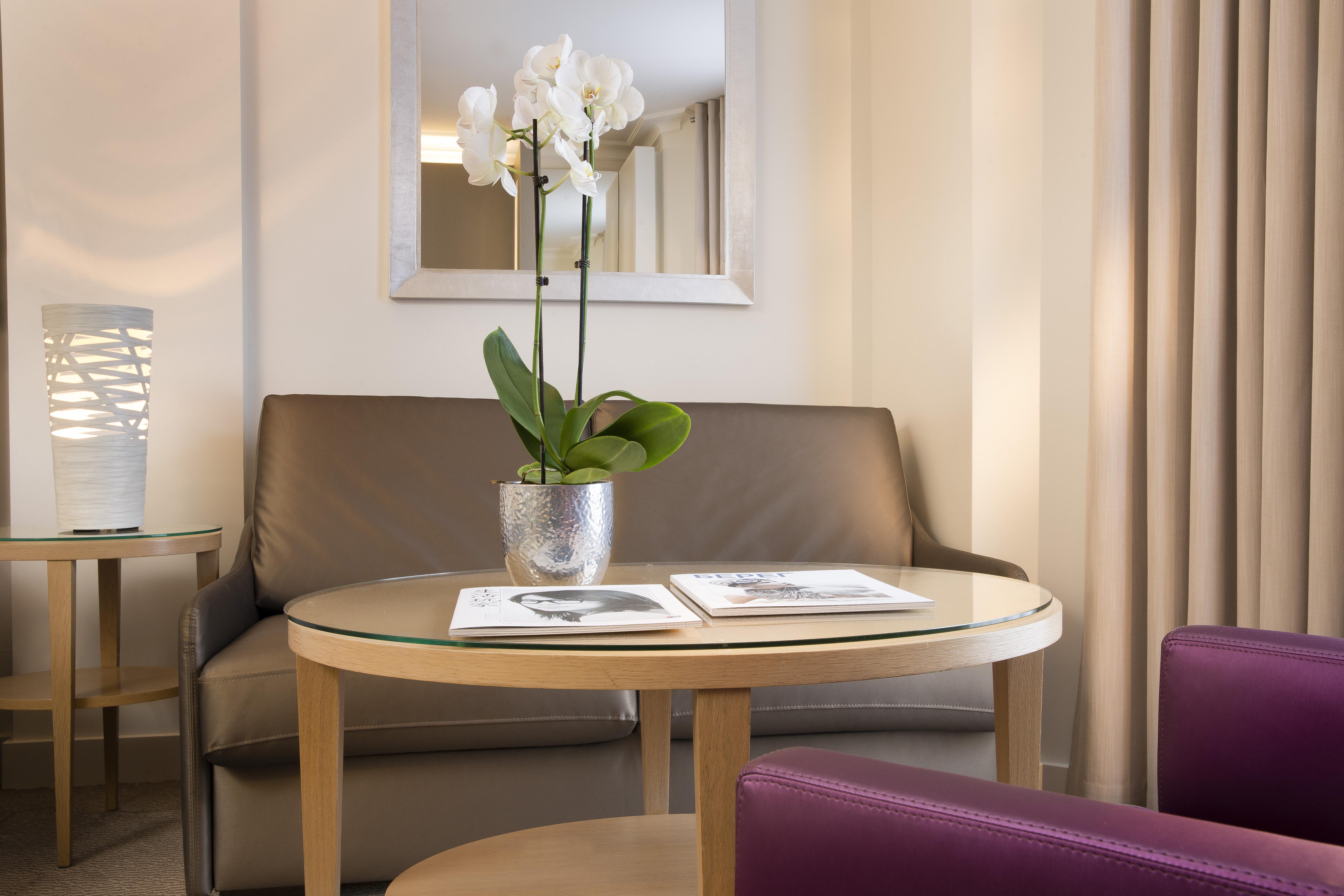 Garden-elysée Hotel 4*