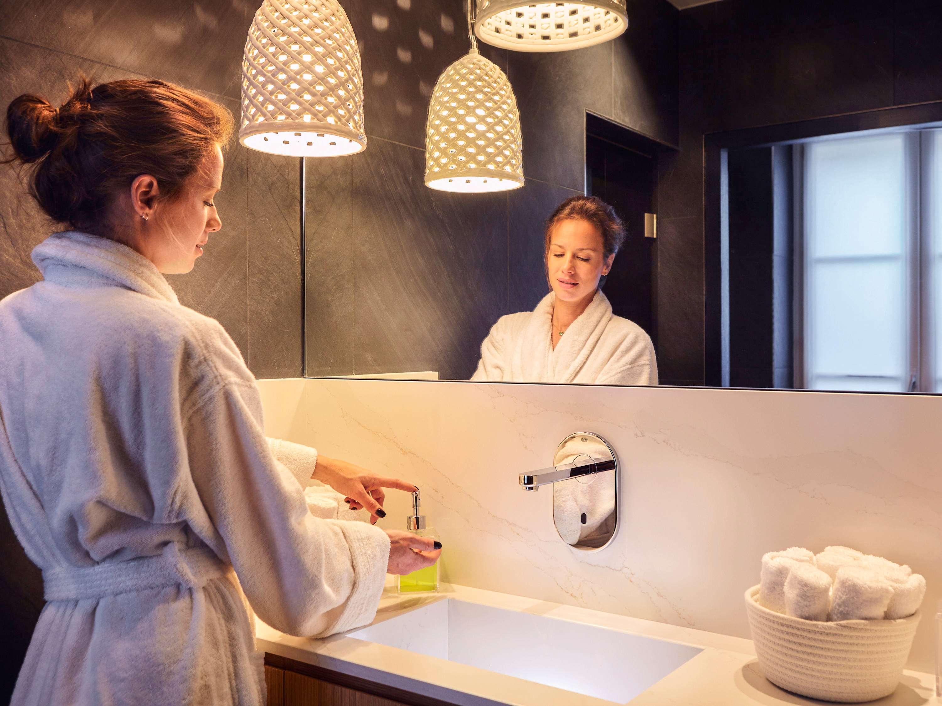 Hotel Mercure Opera Garnier & Paris