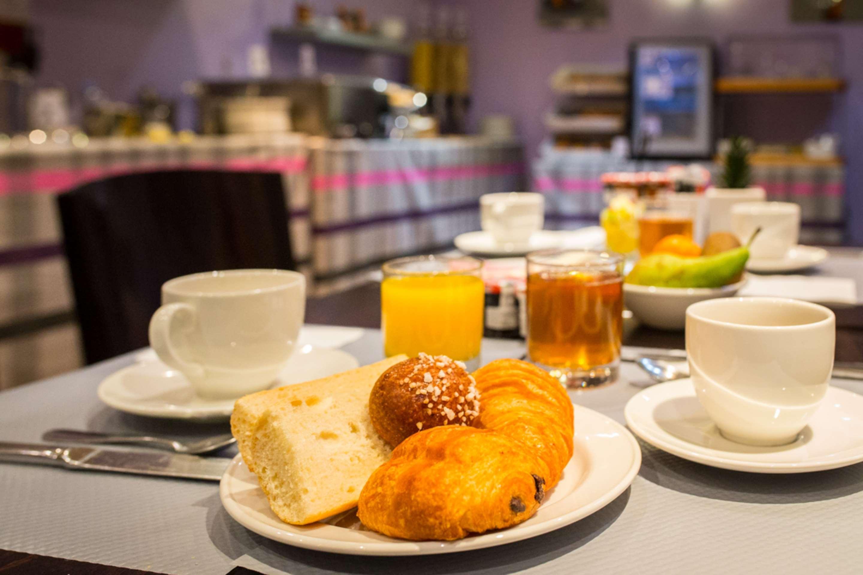 Western Nouvel Orleans Montparnasse 4*