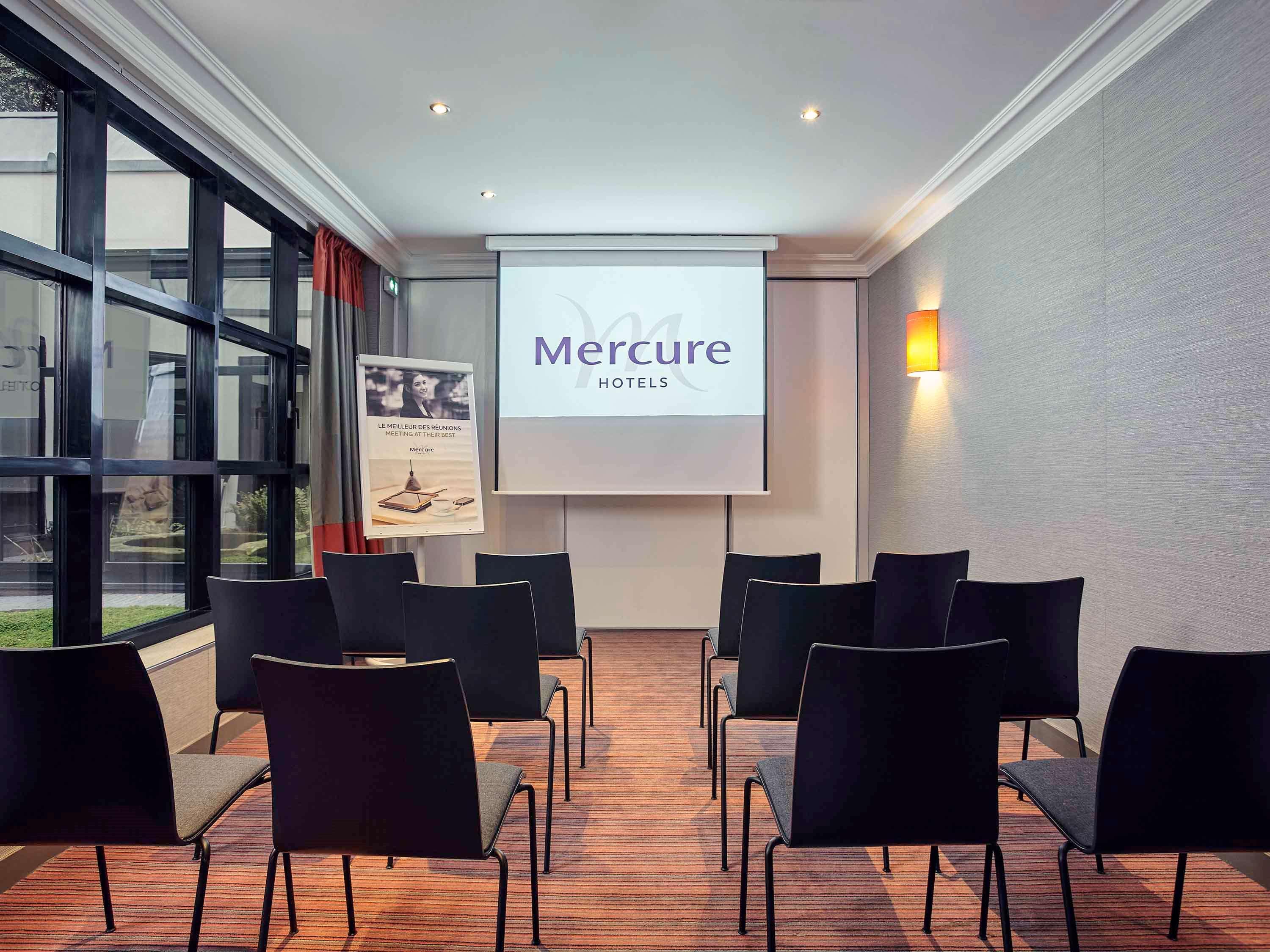 Mercure Tour Eiffel Grenelle Hotel