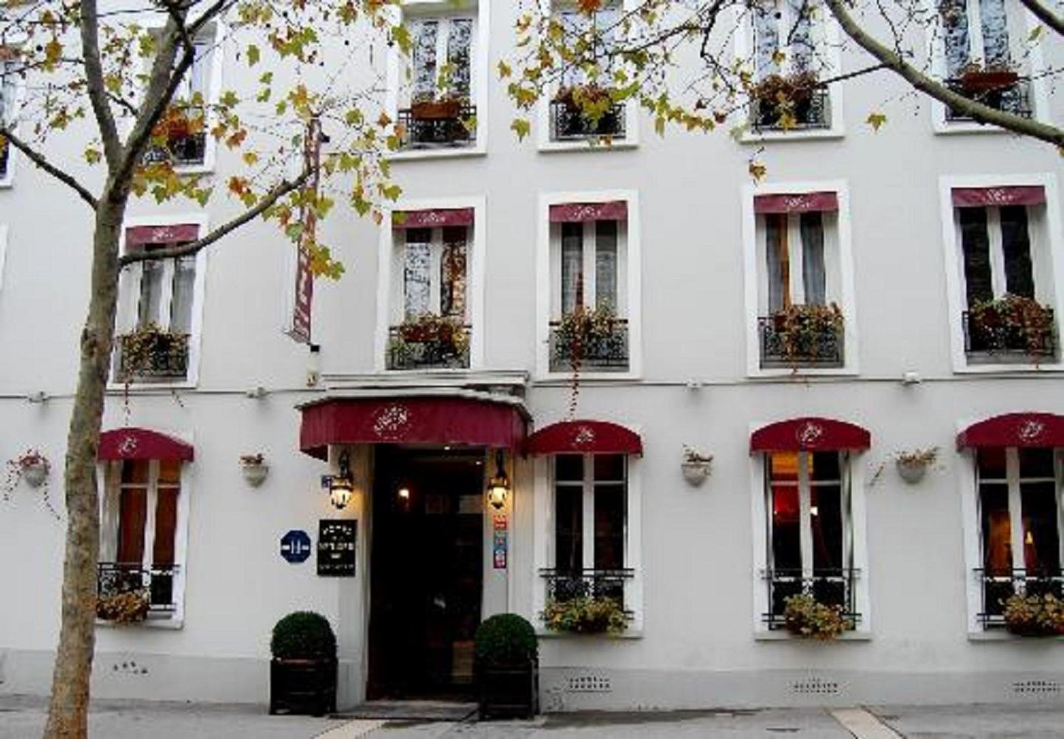 De La Porte Doree Paris