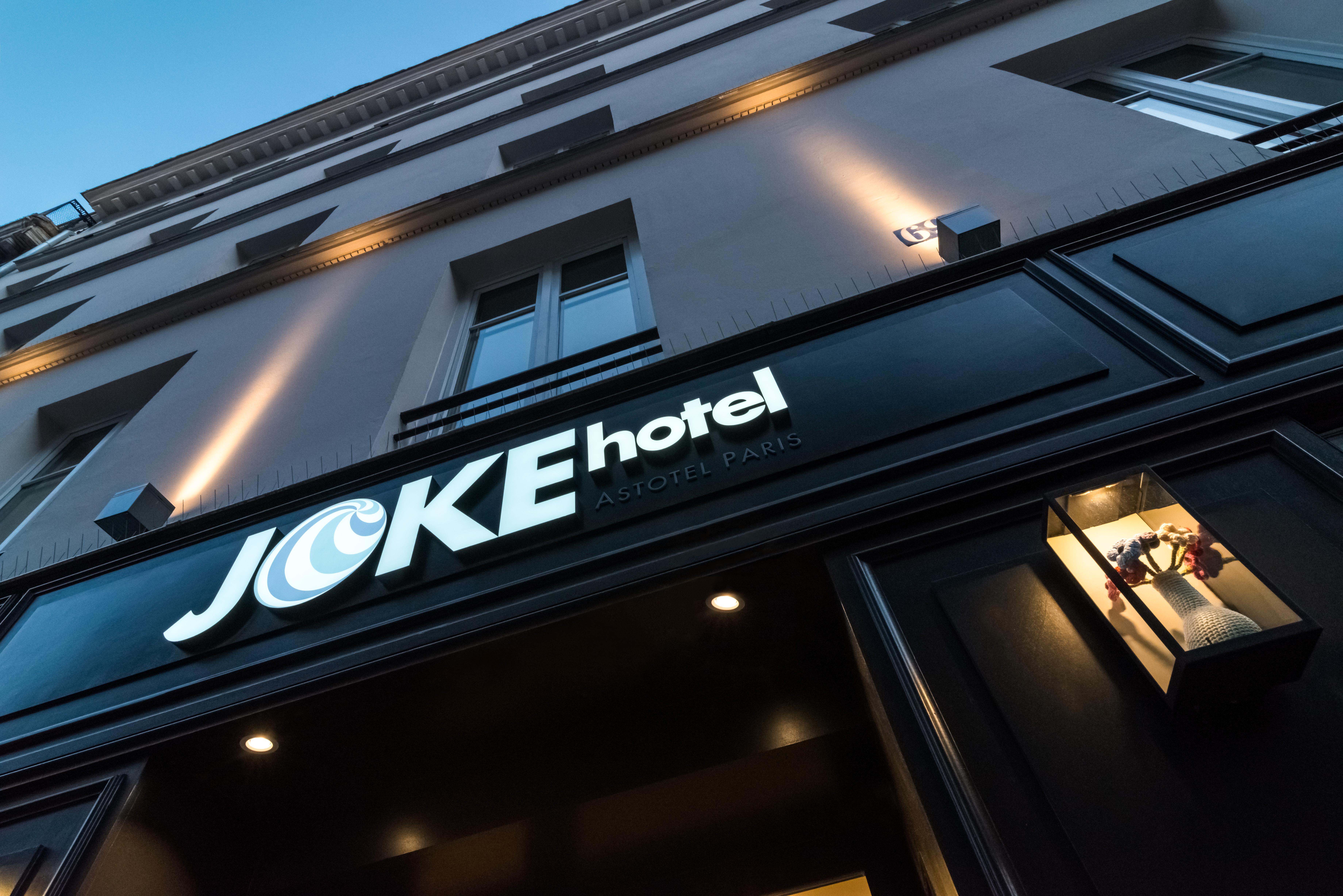 Joke - Astotel Paris