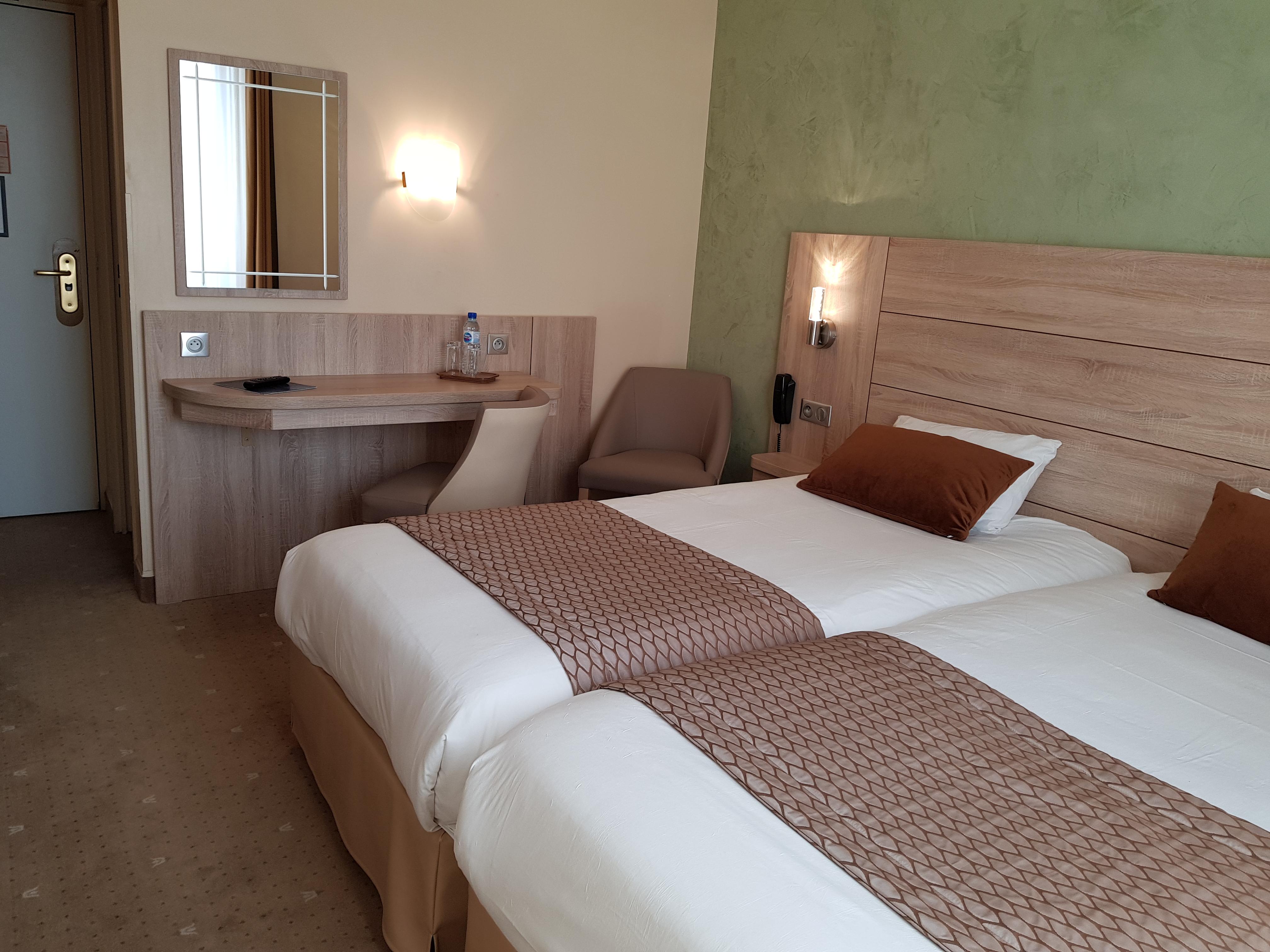 Hotel Champerret Elysees Paris