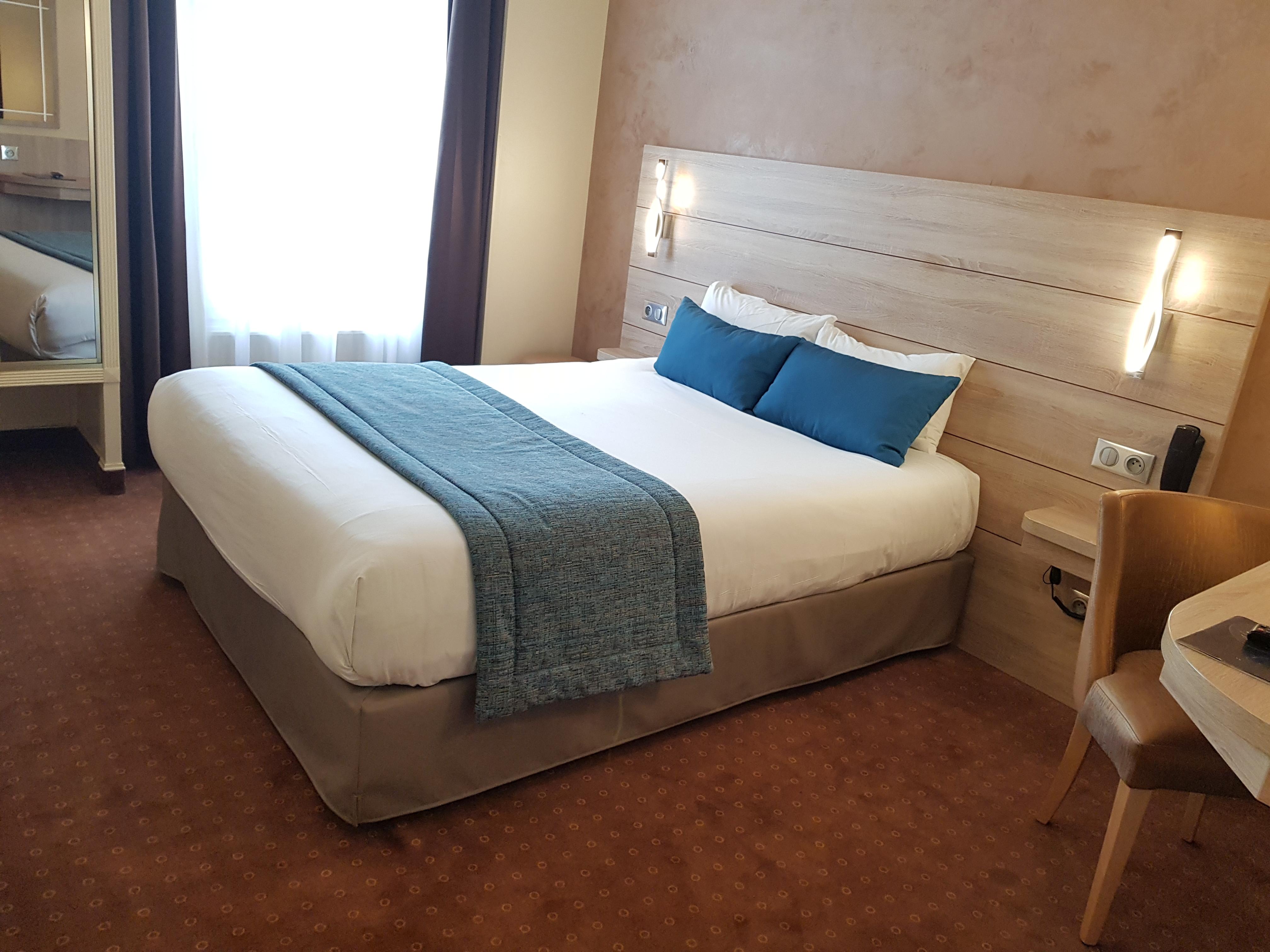 Hotel Champerret Elysees Paris
