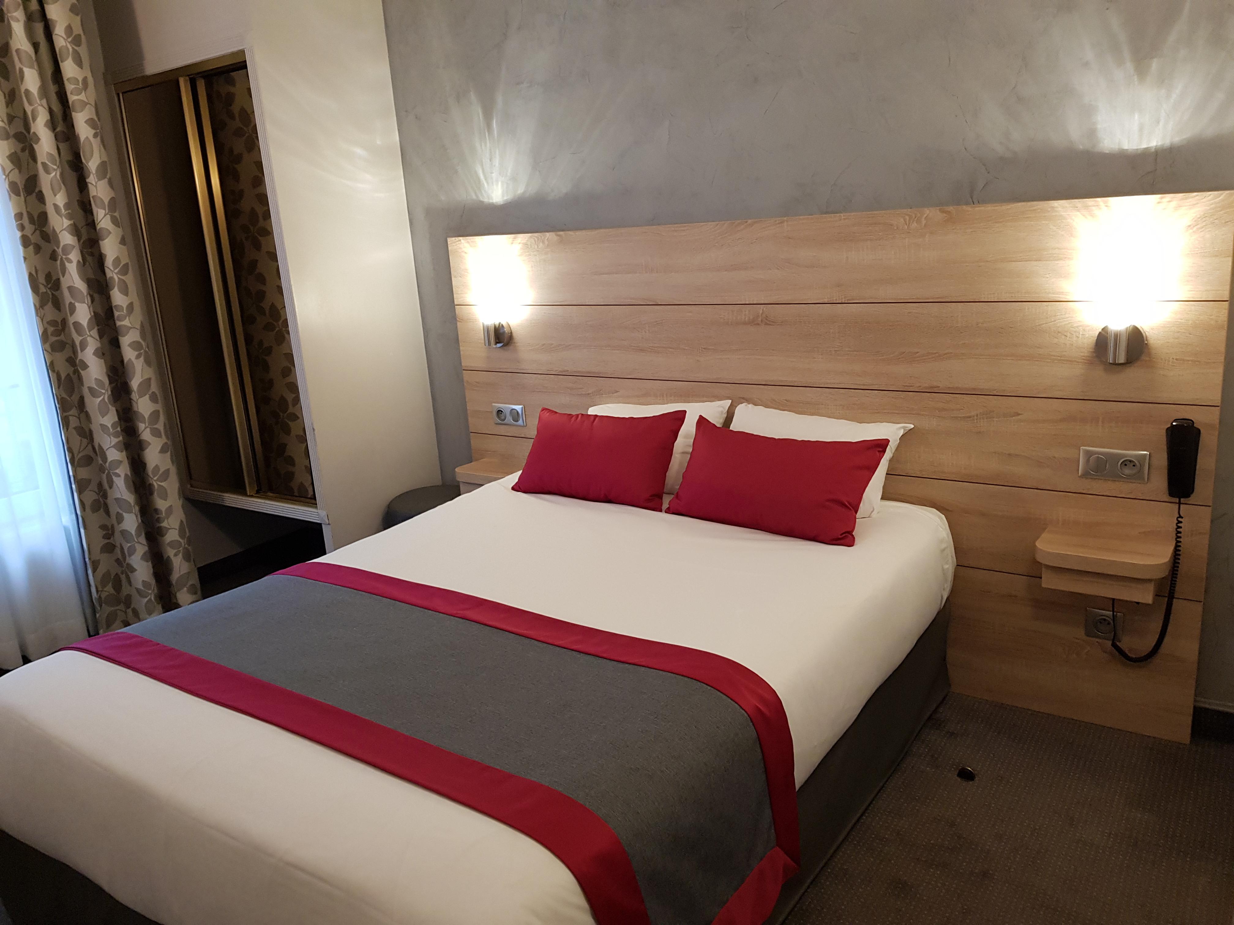 Champerret Elysees Hotel