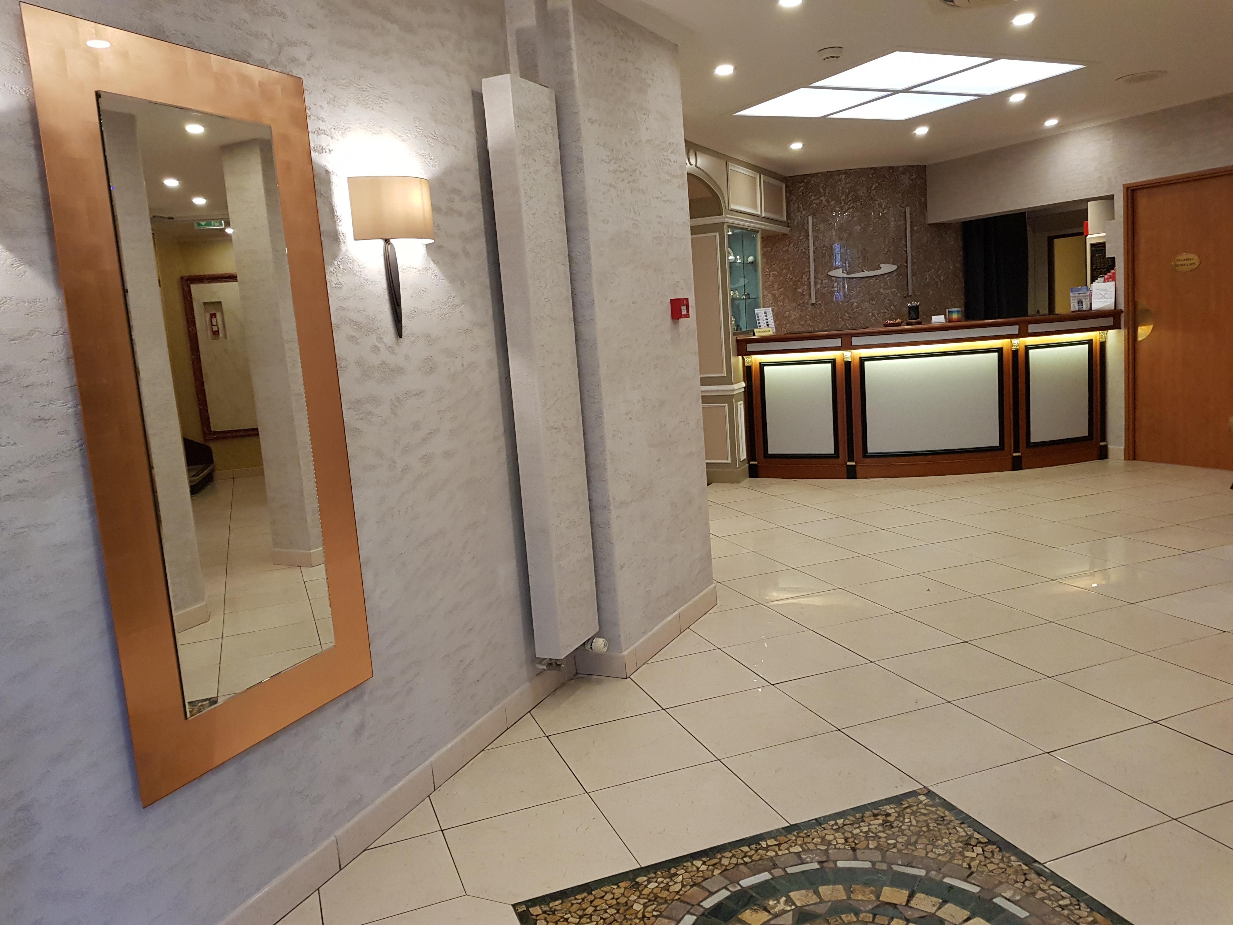 Champerret Elysees Hotel Paris