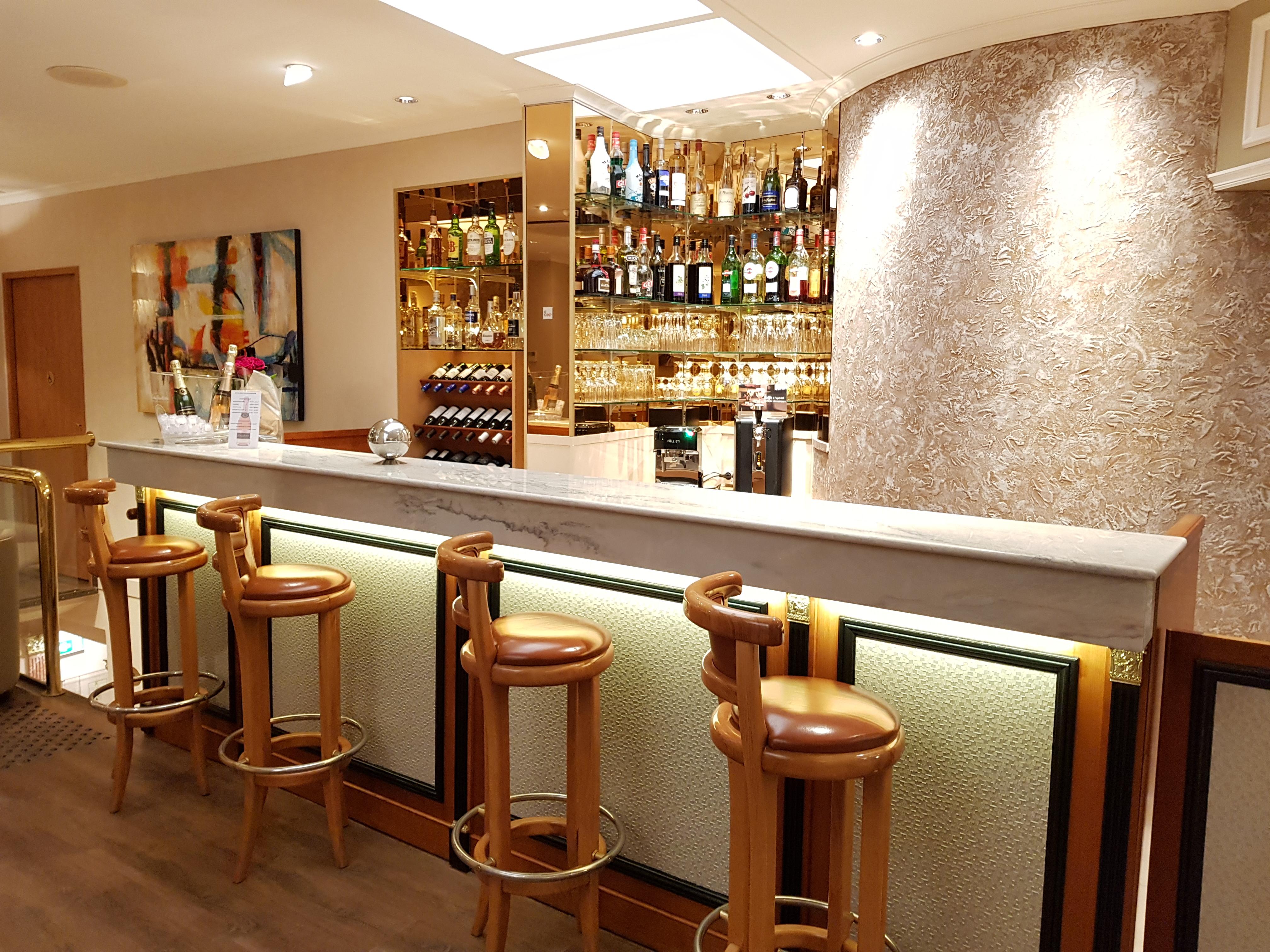 Champerret Elysees 3*