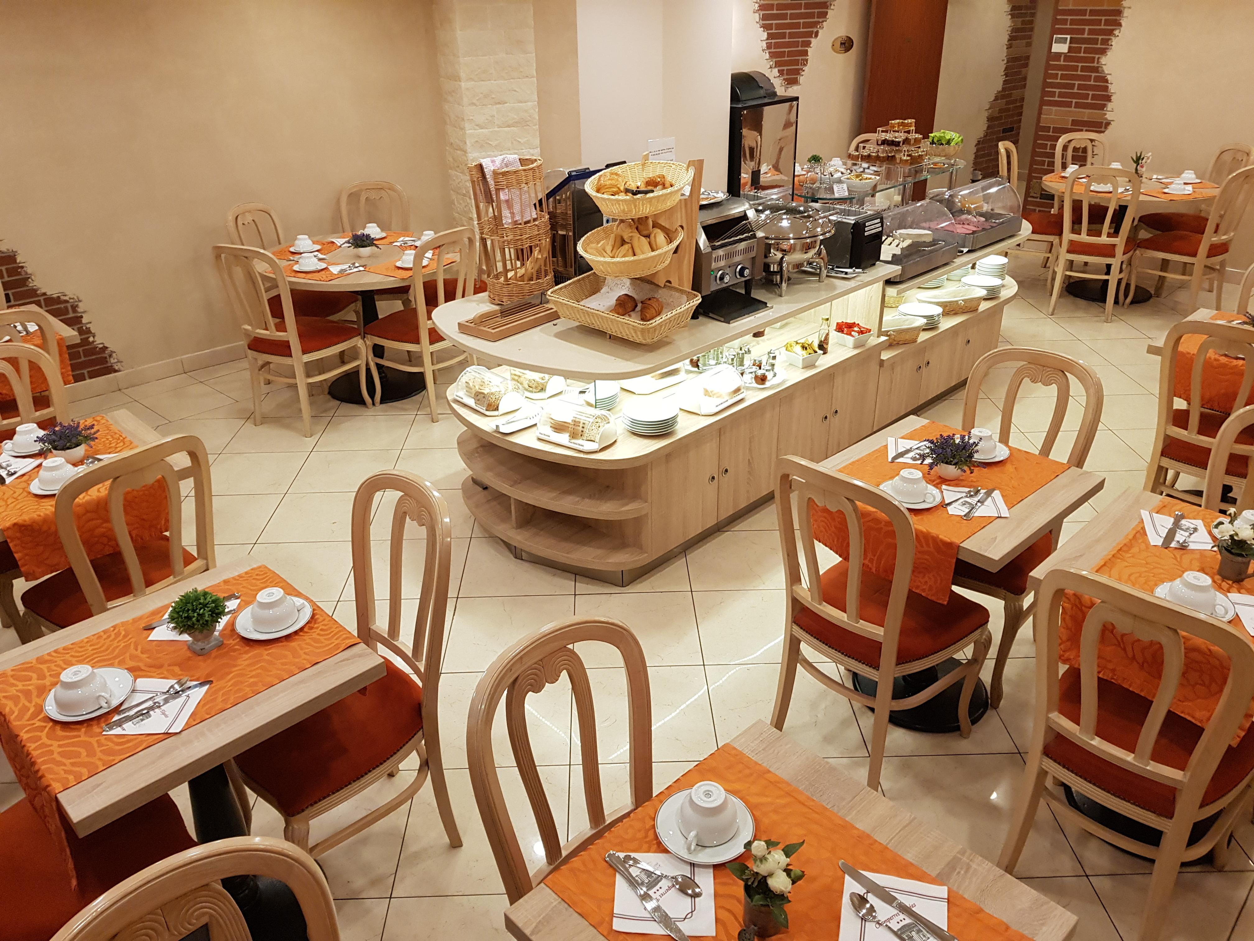Champerret Elysees Hotel