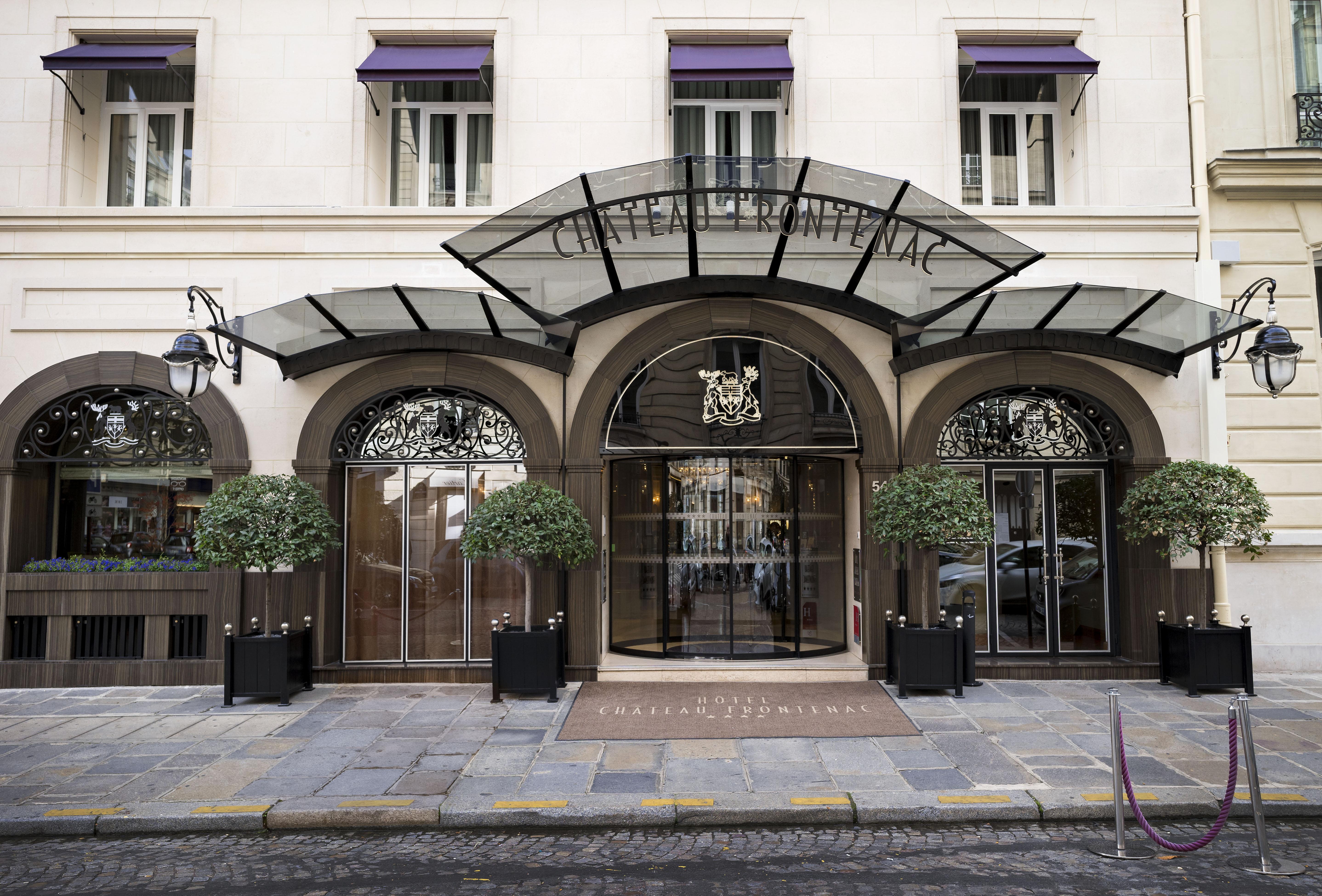 Château Frontenac Hotel Paris
