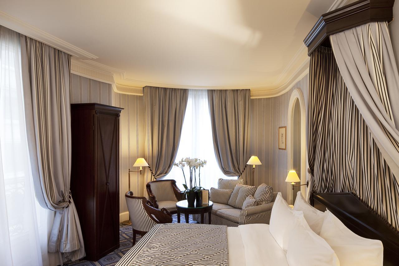 Hotel Le Dokhan's Arc De Triomphe, A Tribute Portfolio