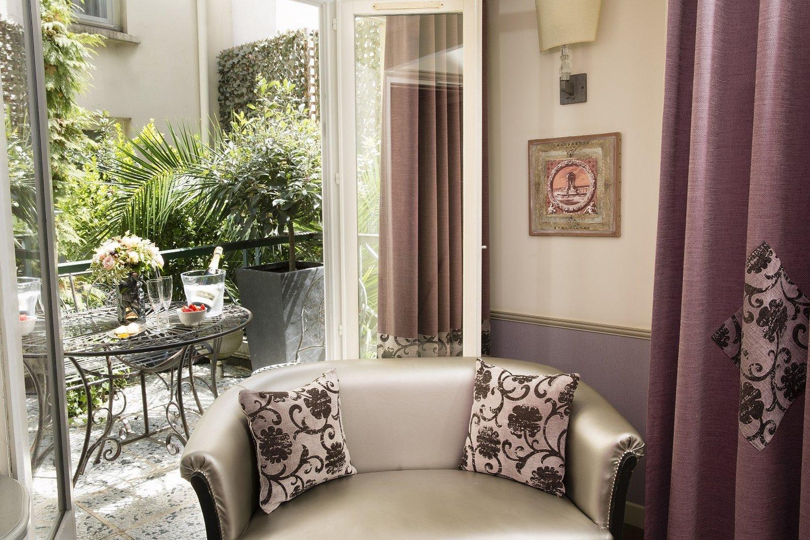 Monceau Wagram Paris