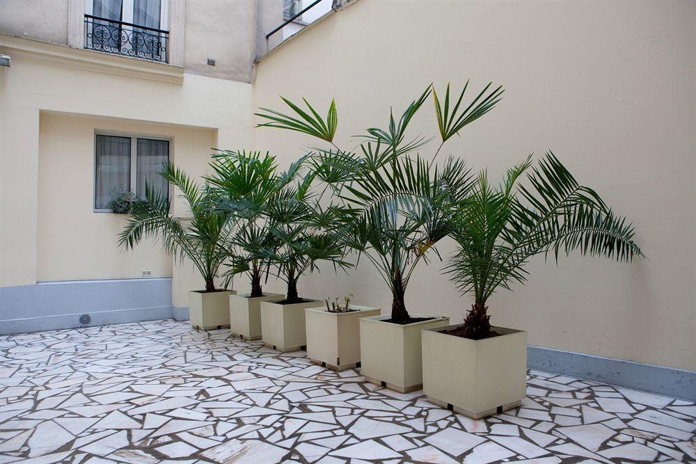 Hotel Est