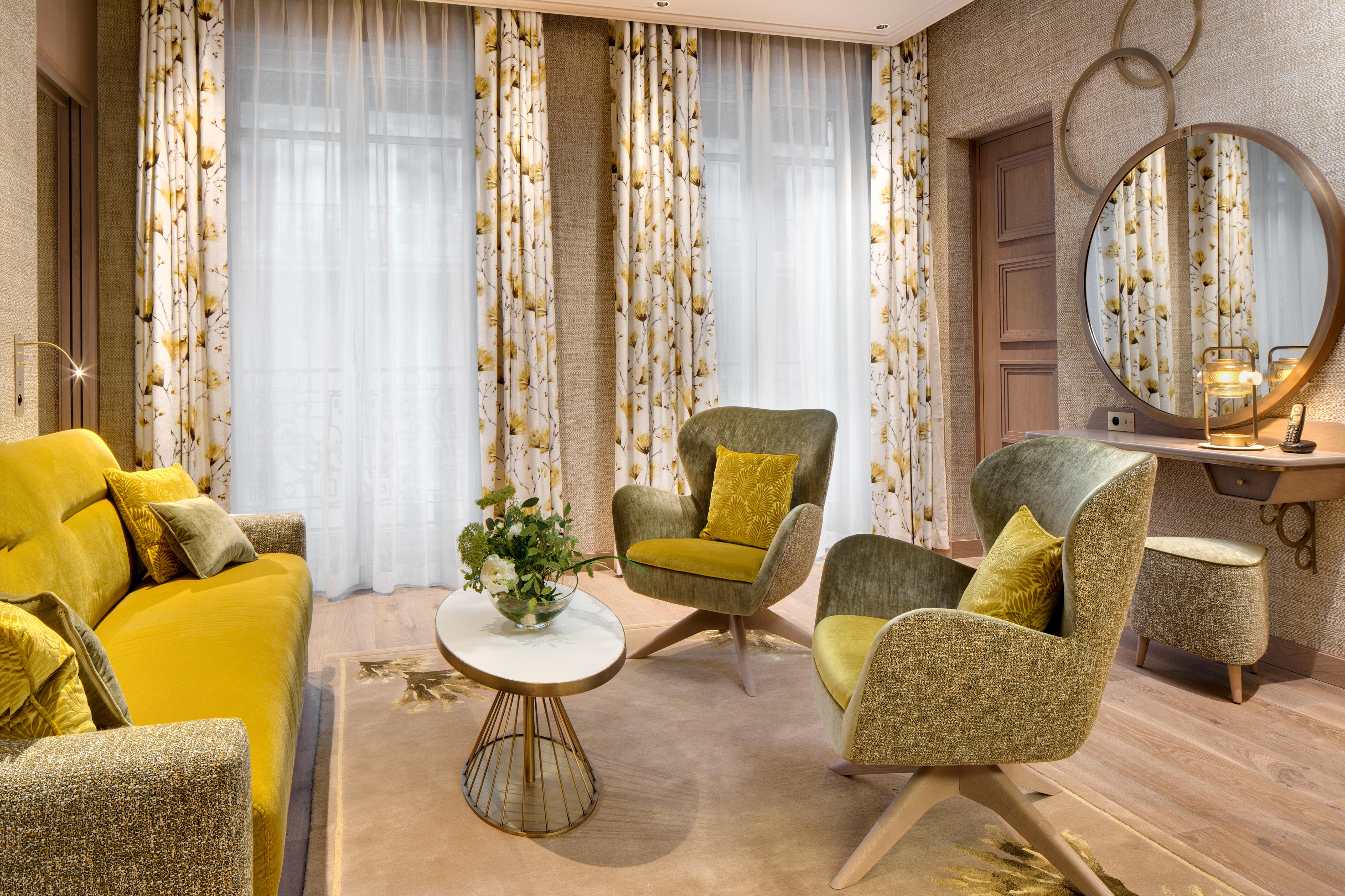 La Demeure Montaigne Paris