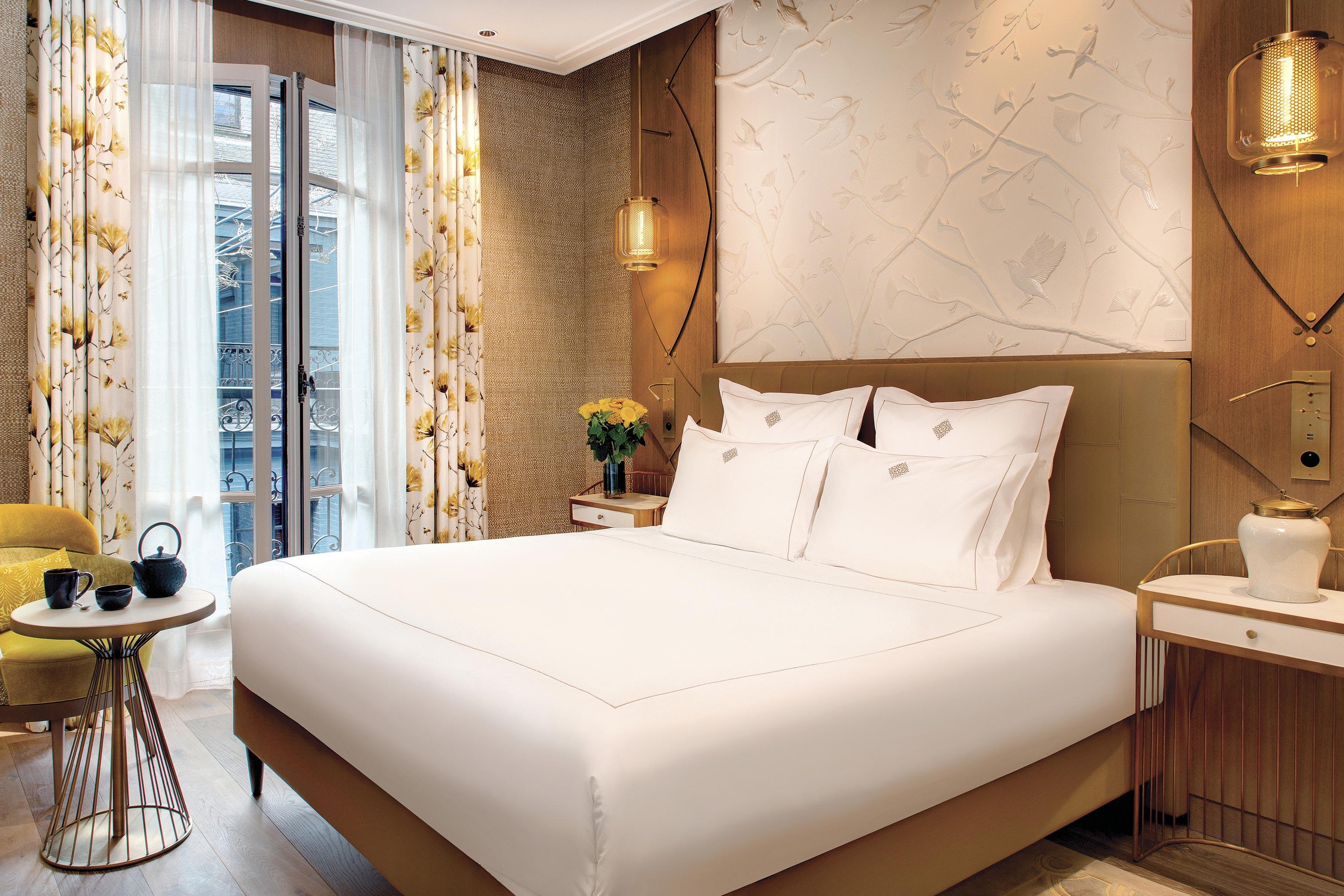 Hotel La Demeure Montaigne 5*
