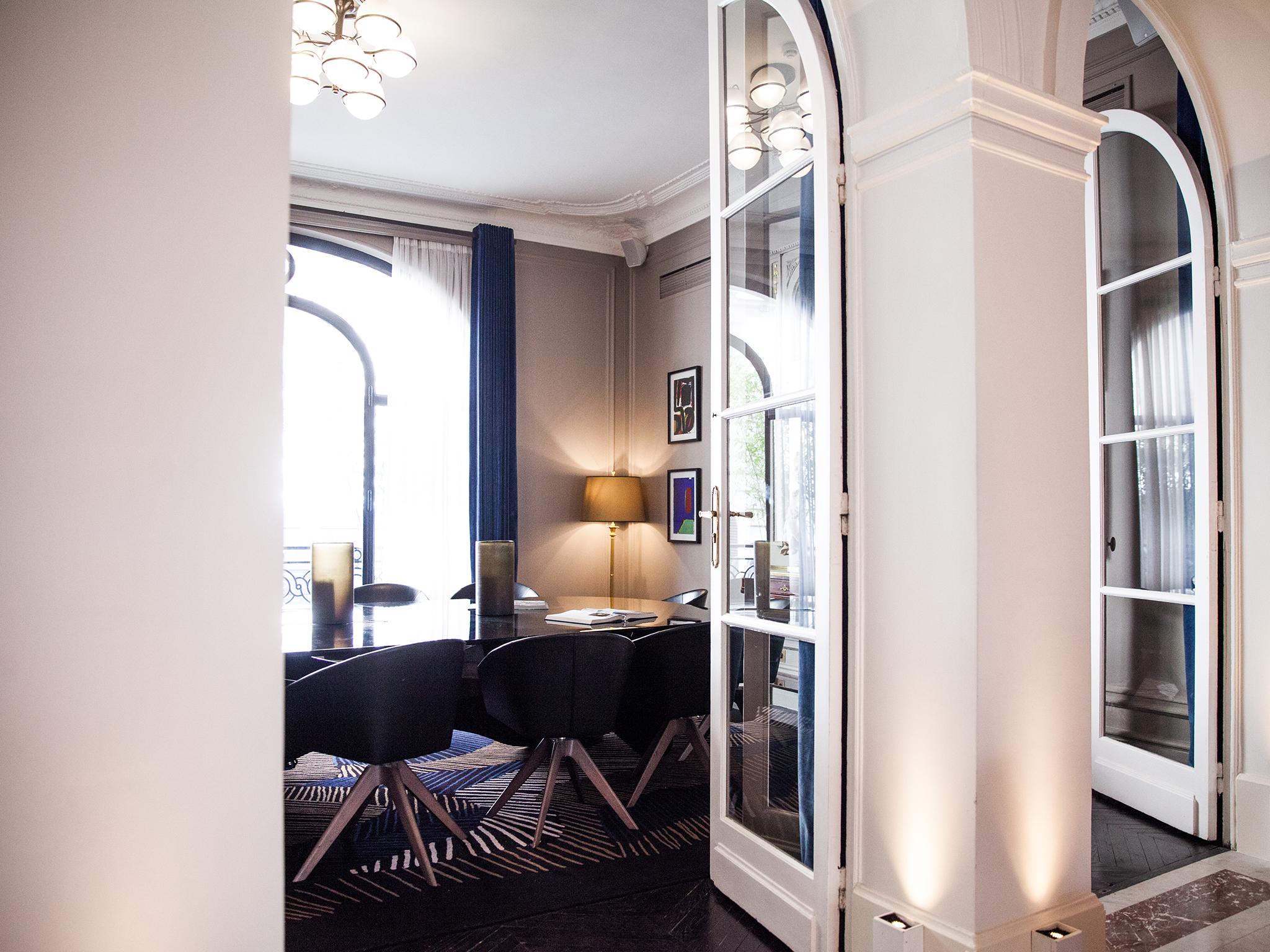Vernet Champs Elysees Hotel 5*
