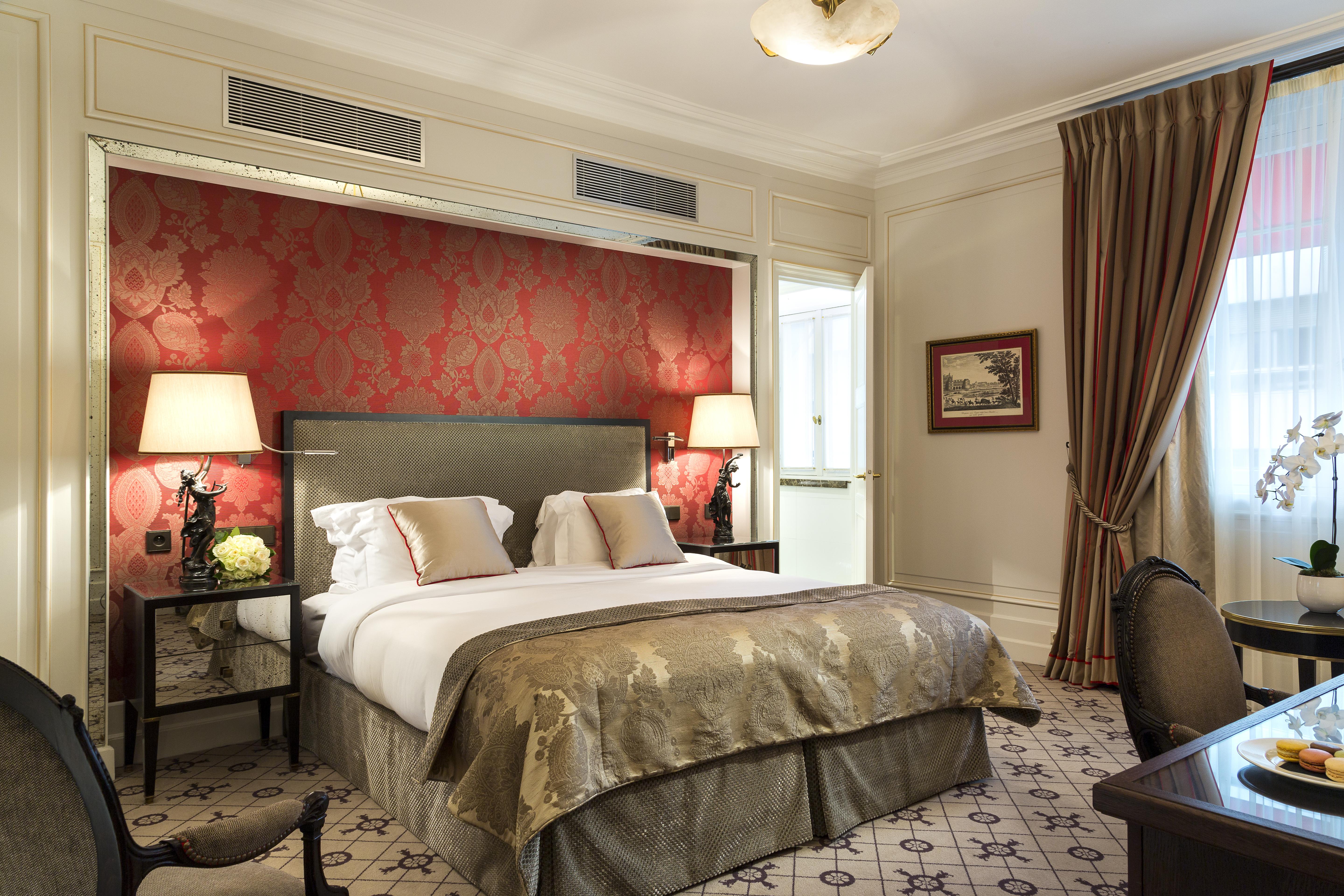 San Regis Hotel 5*