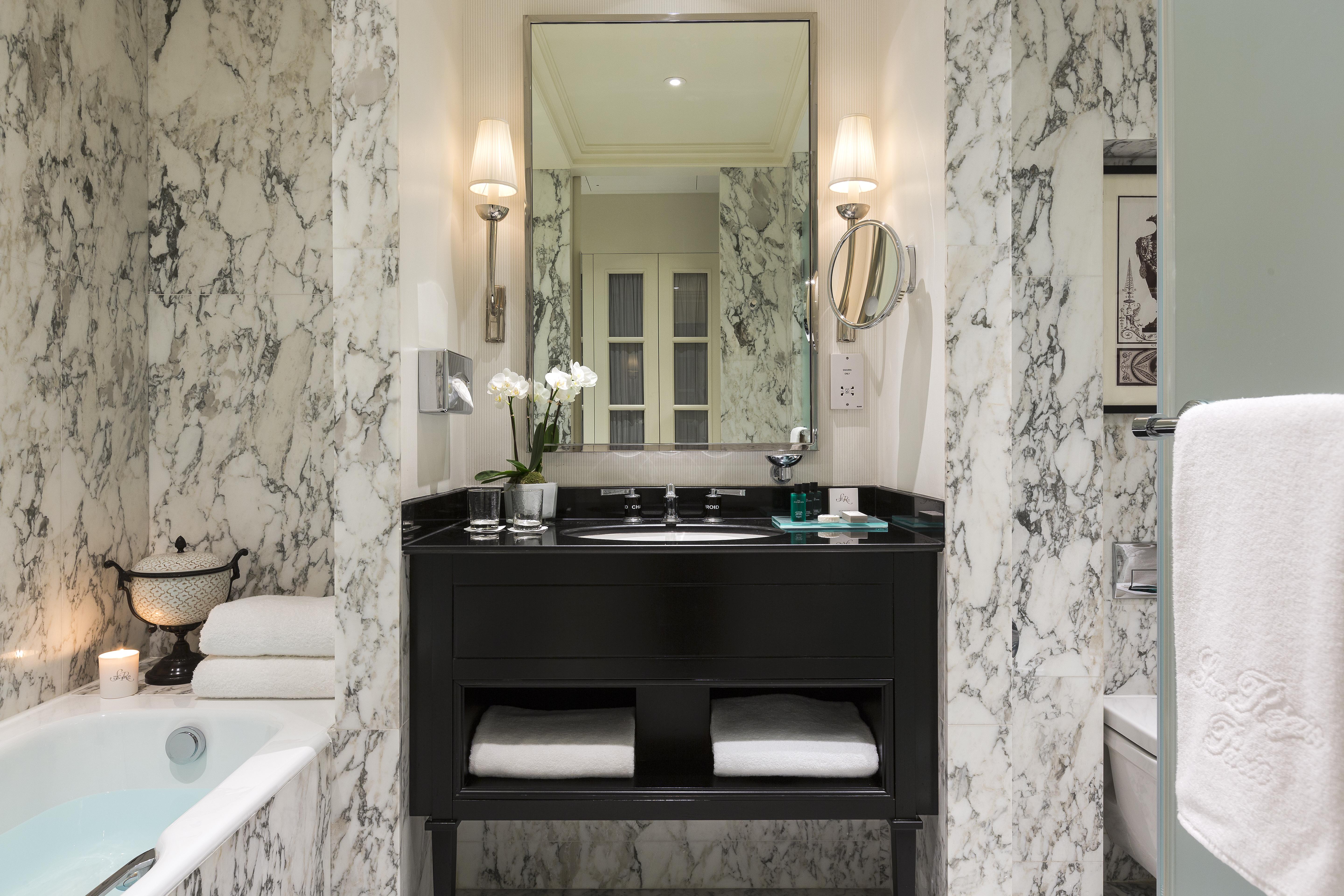 San Regis 5* Paris