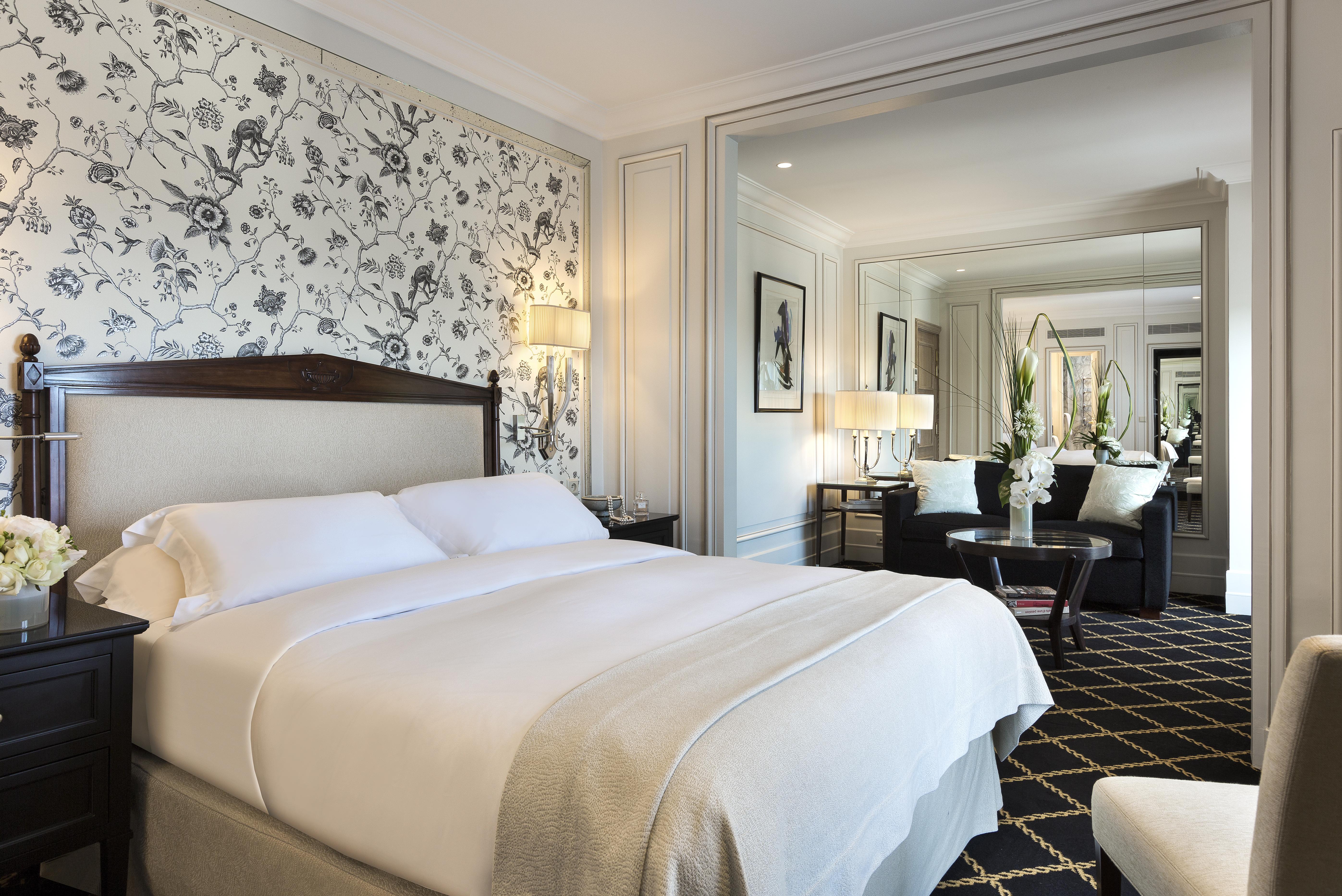San Regis Hotel