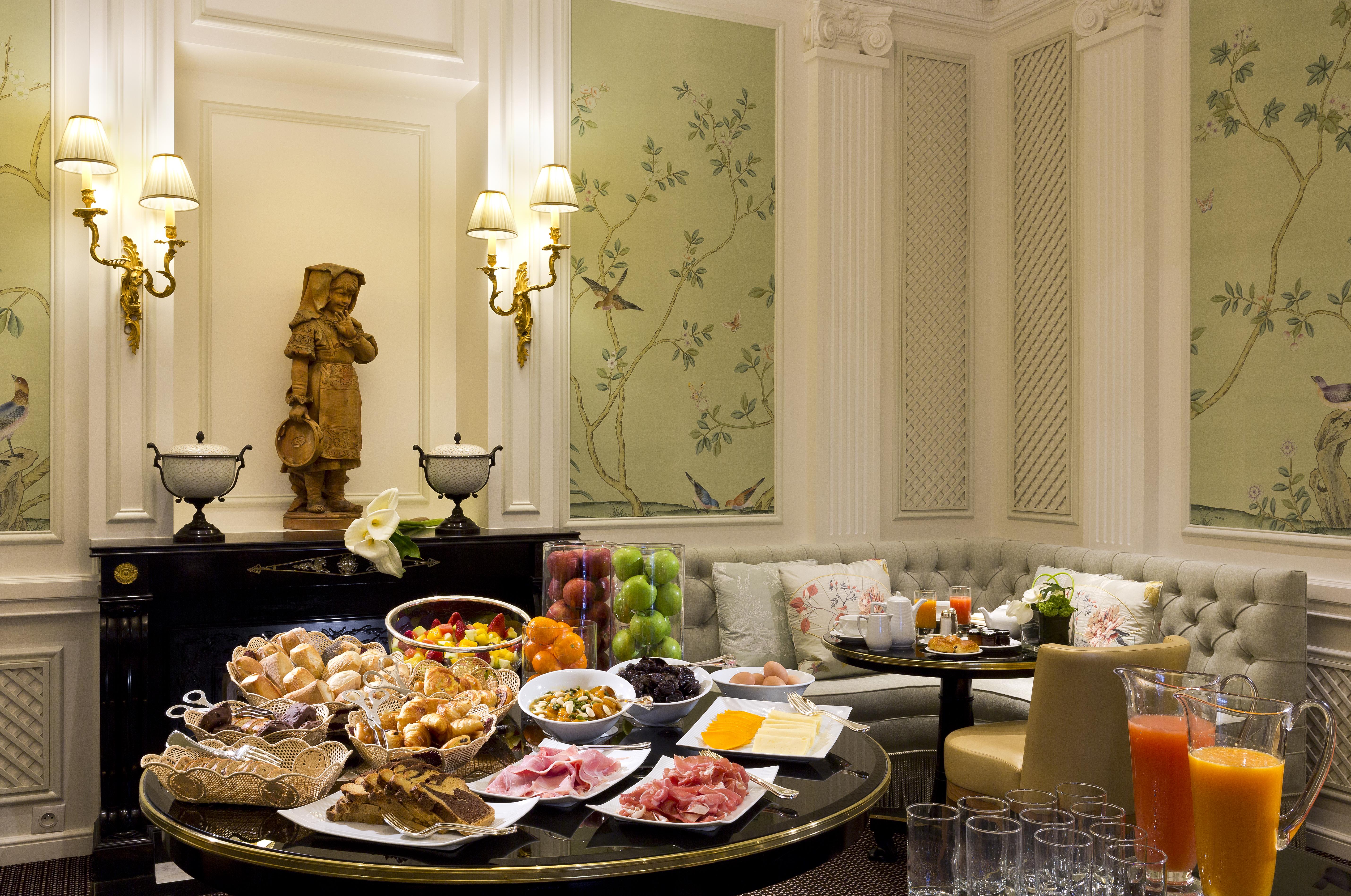 San Regis Paris